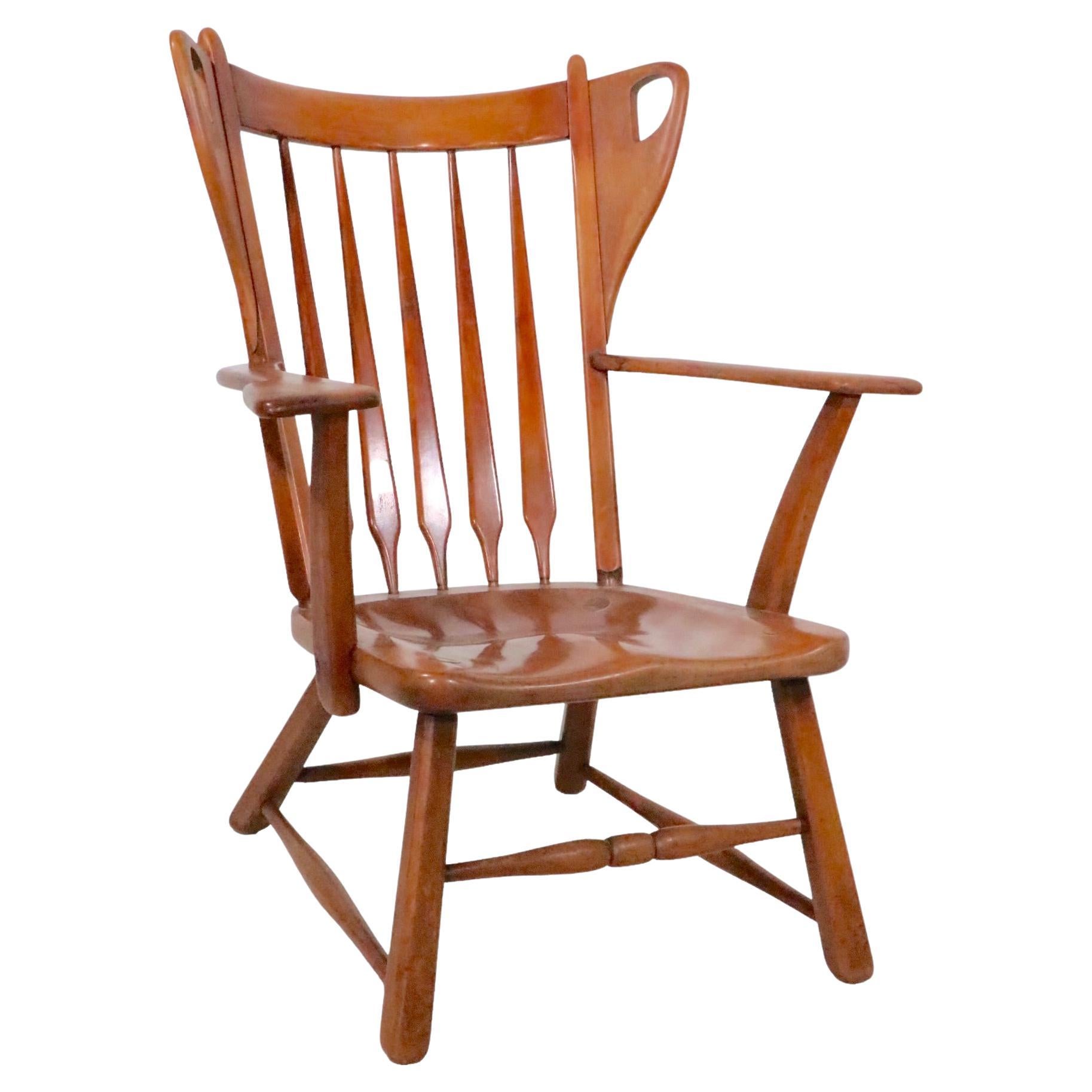 Maple Arrow Back Lounge Arm Chair att.  to Herman De Vries for  Cushman 1930/40s