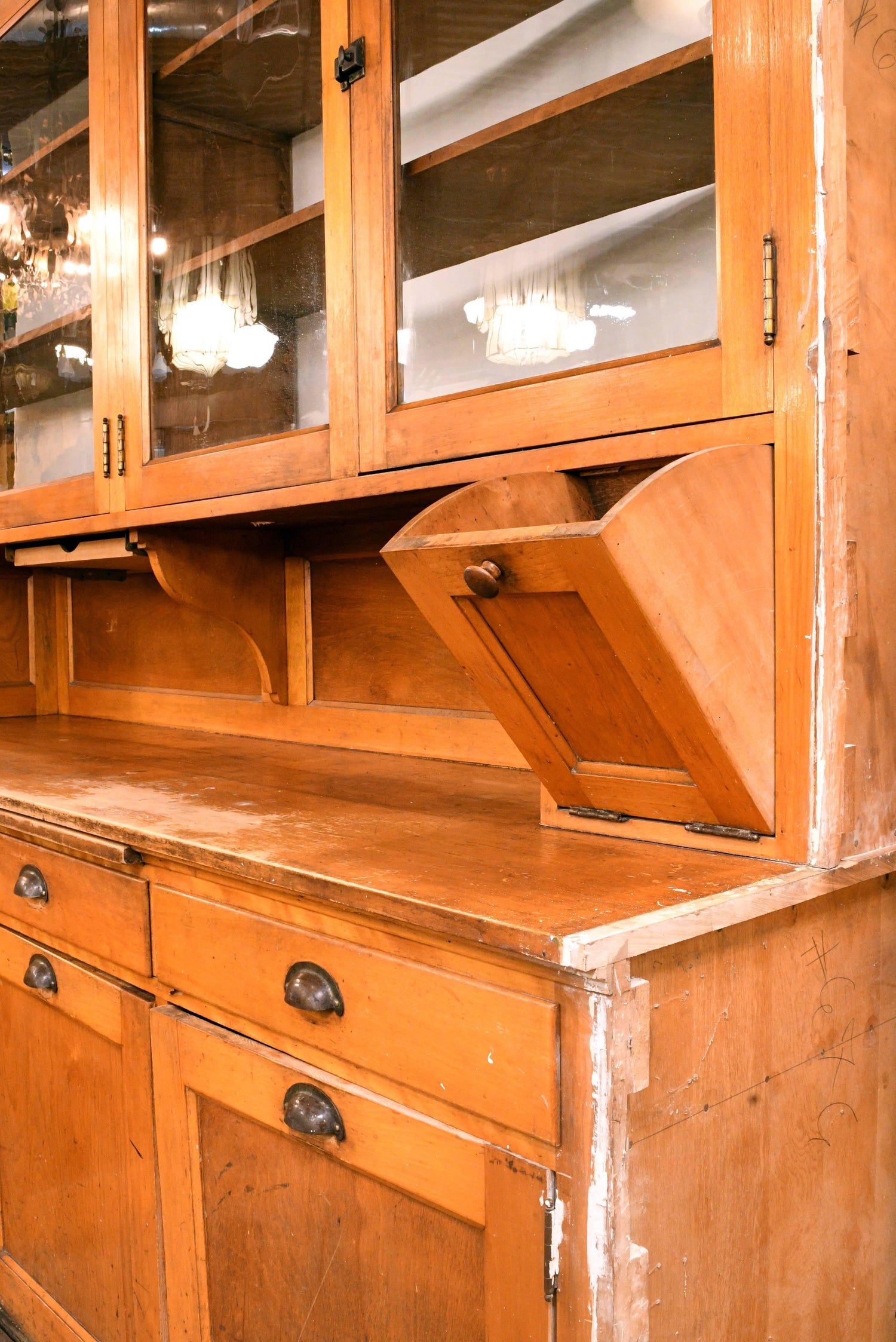 Maple Built In Kitchen Cabinets At 1stdibs