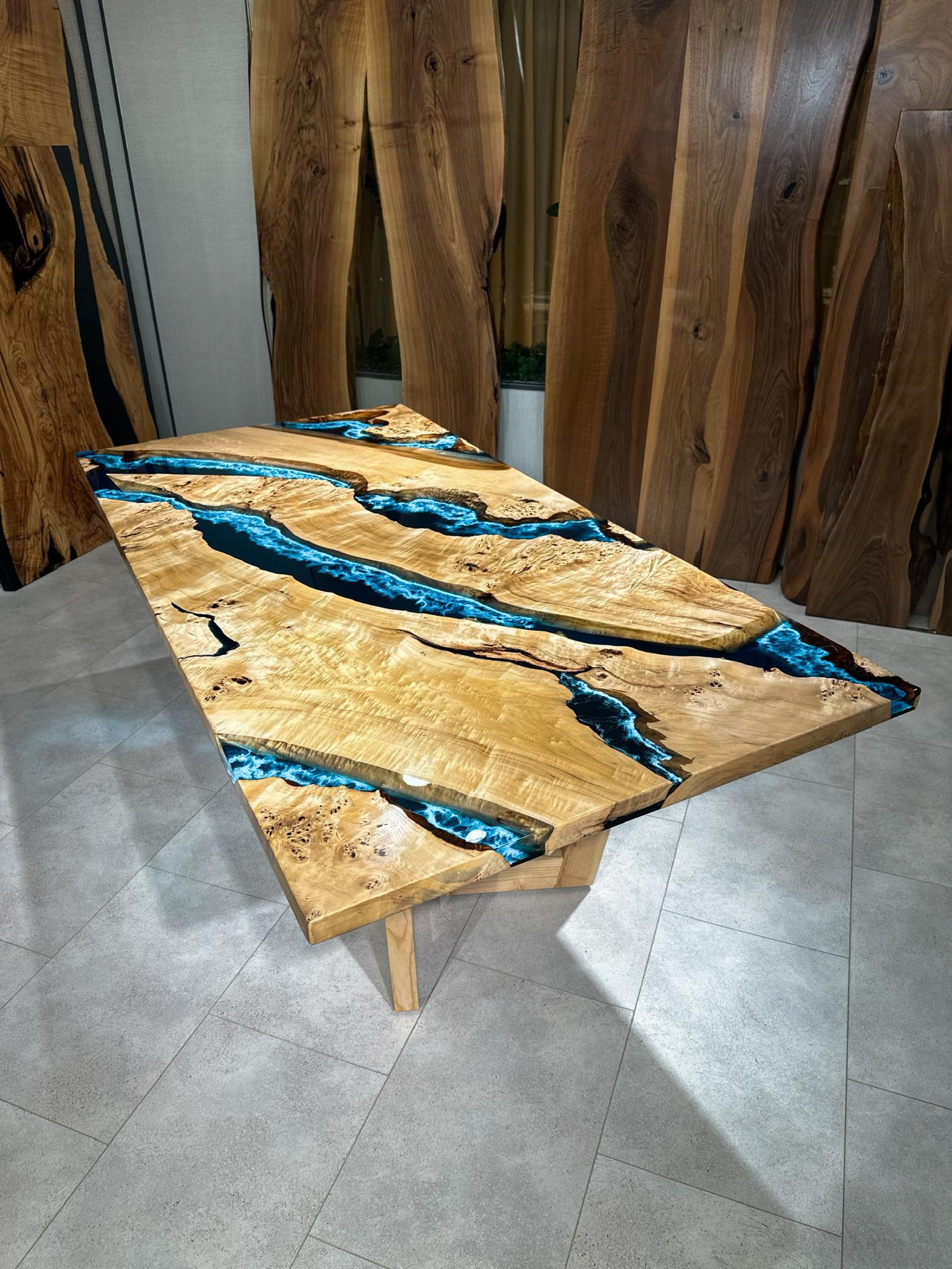 Mappa Burl Wood Blue Epoxy Resin Dining Table - Custom Resin Table In New Condition For Sale In İnegöl, TR