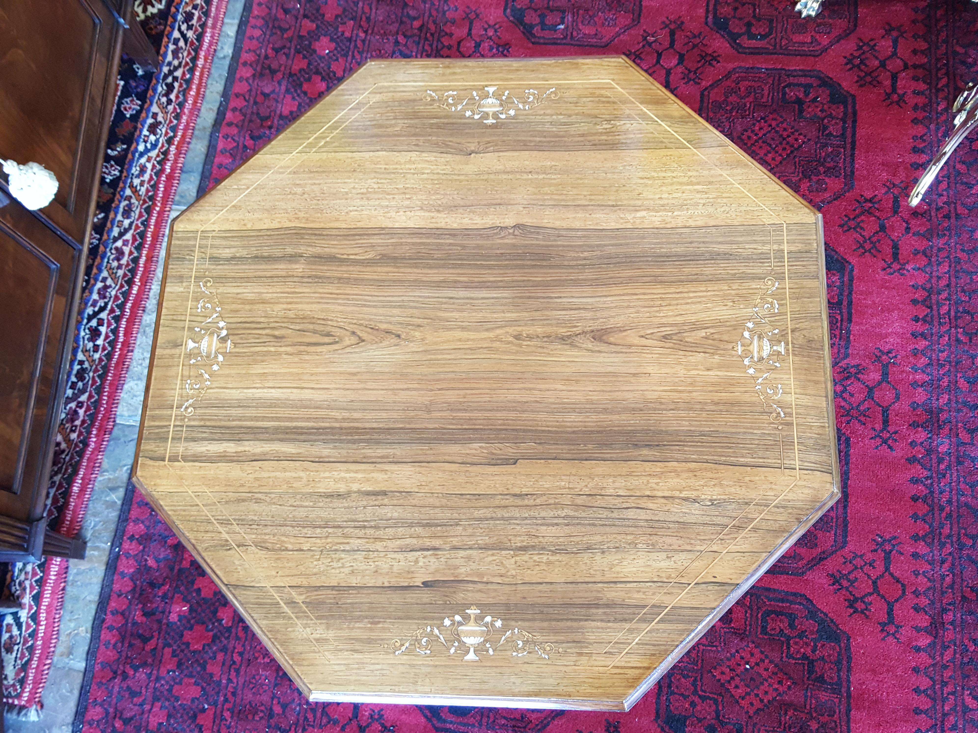 English Maple & Co. Edwardian Octagonal Boxwood Inlaid Rosewood Center Table For Sale