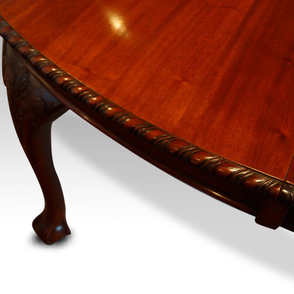 Maple & co mahogany extending dining table
This Maple & co mahogany extending dining table was made circa 1910.
Maple & co were famous for the quality of design and manufacture in the Victorian and Edwardian period. Using fine timber and using