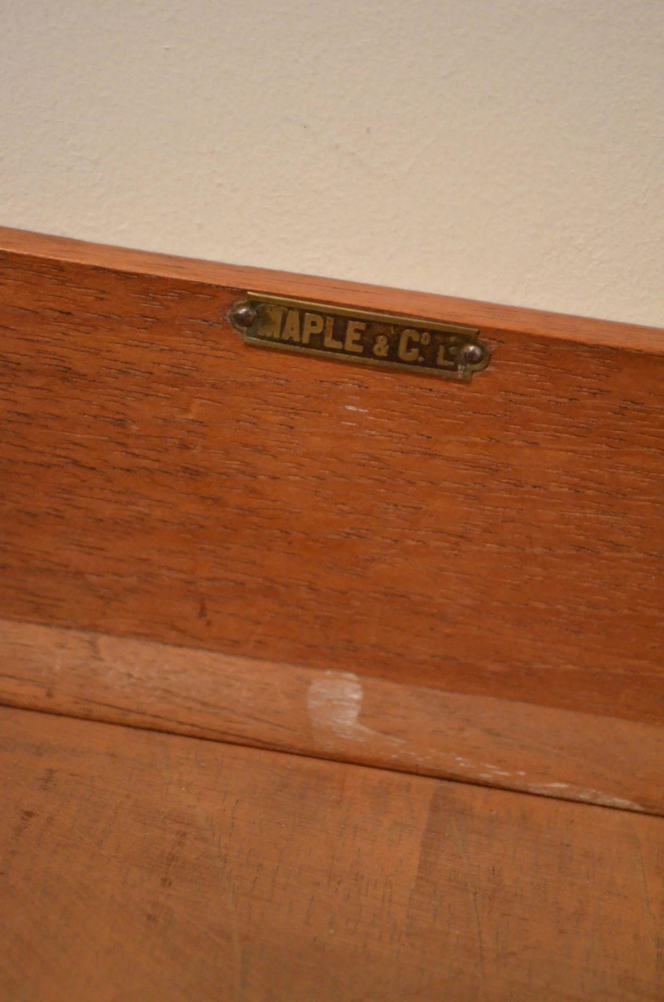 20th Century Maple & Co Mahogany Pedestal Desk For Sale