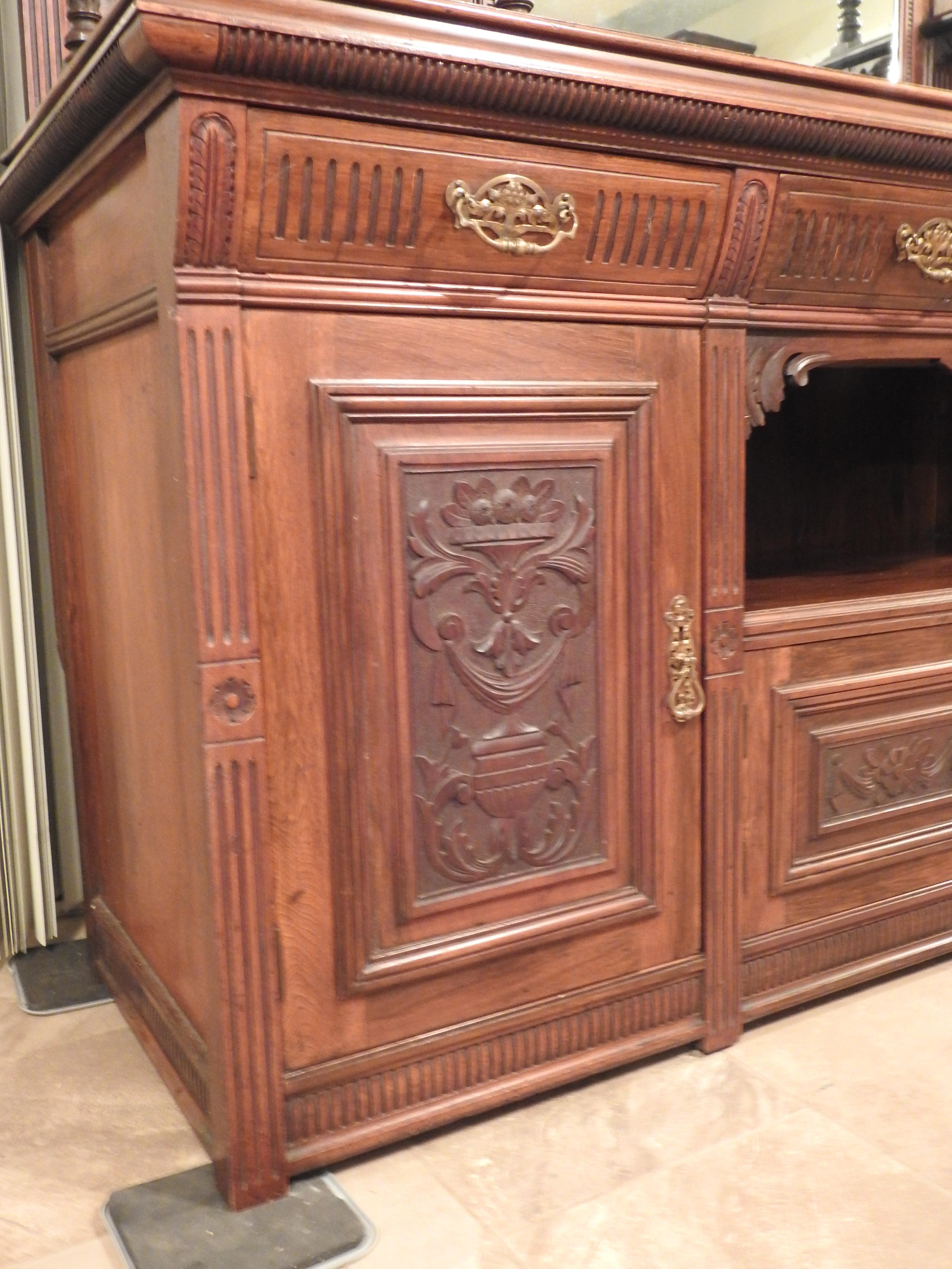 19th Century Maple & Co. Parisian Sideboard For Sale