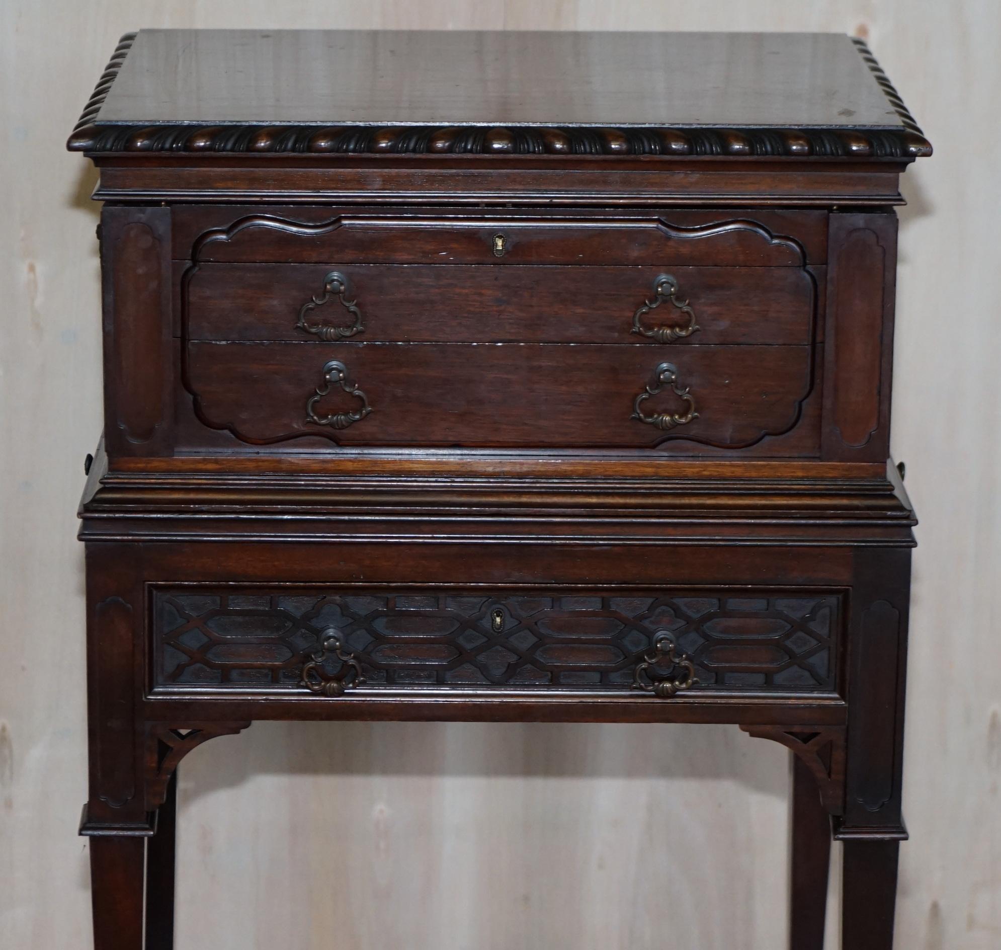 Hand-Crafted Maple & Co Thomas Chippendale Careved Victorian Hardwood Cutlery Side End Table For Sale