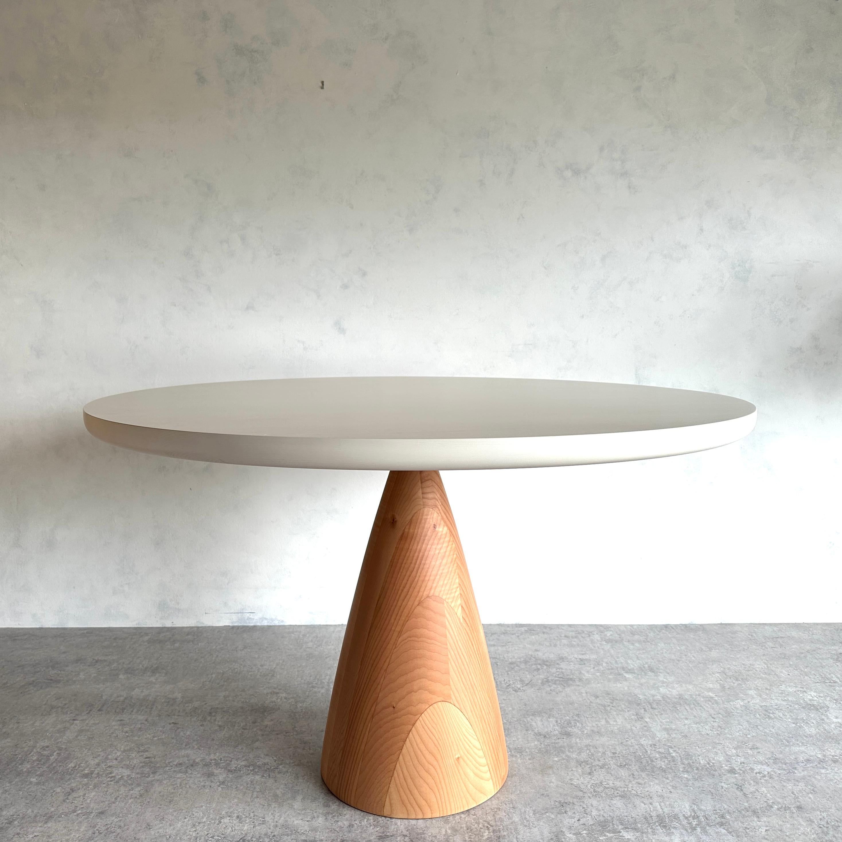 Moderne Maple Dining Table by MSJ Furniture Studio en vente