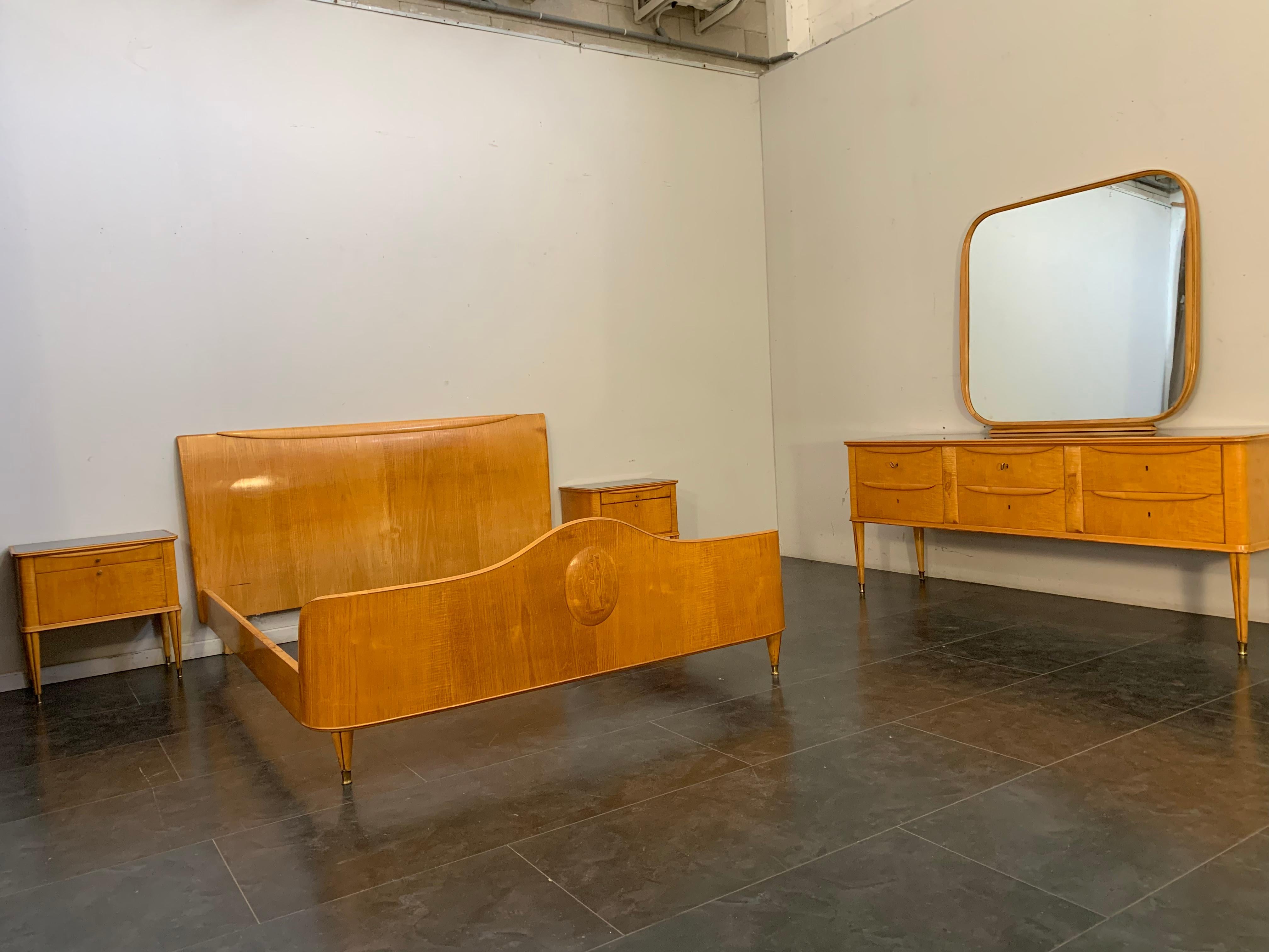 Maple Dresser & Mirror, 1950s, Set of 2 For Sale 3