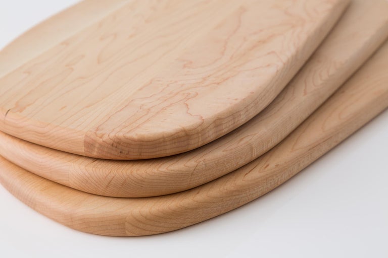 Maple Ellipse Pebble Cutting Board, In Stock In New Condition For Sale In Brooklyn, NY