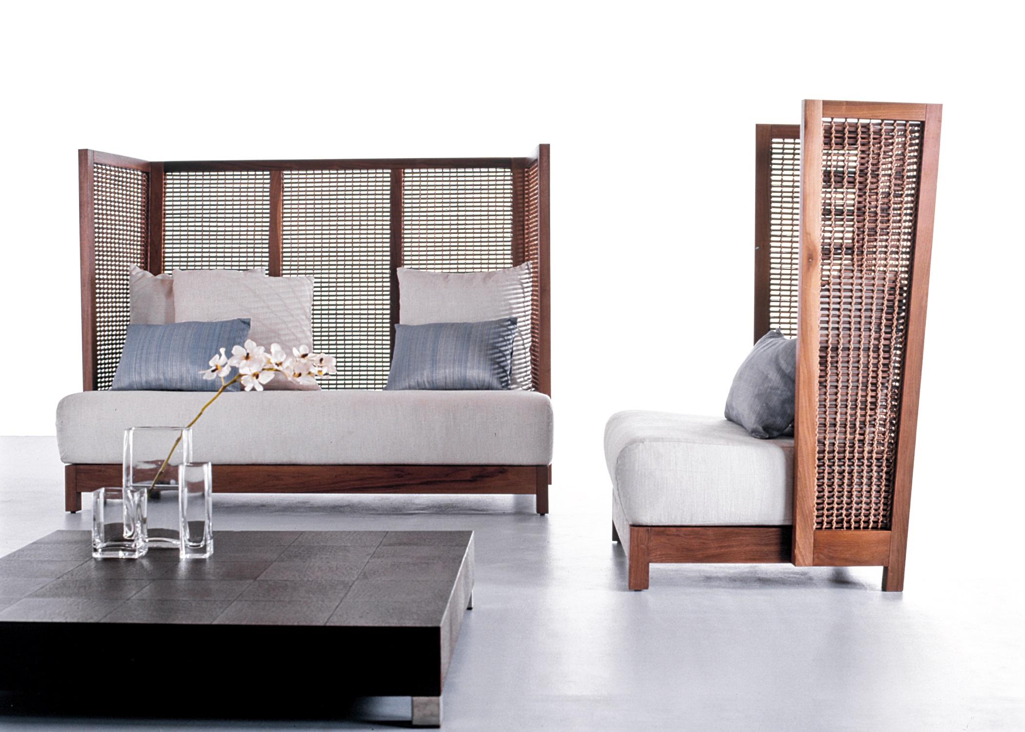 Suzy Wong-Sofa aus Ahornholz mit hoher Rückenlehne von Kenneth Cobonpue (Moderne) im Angebot