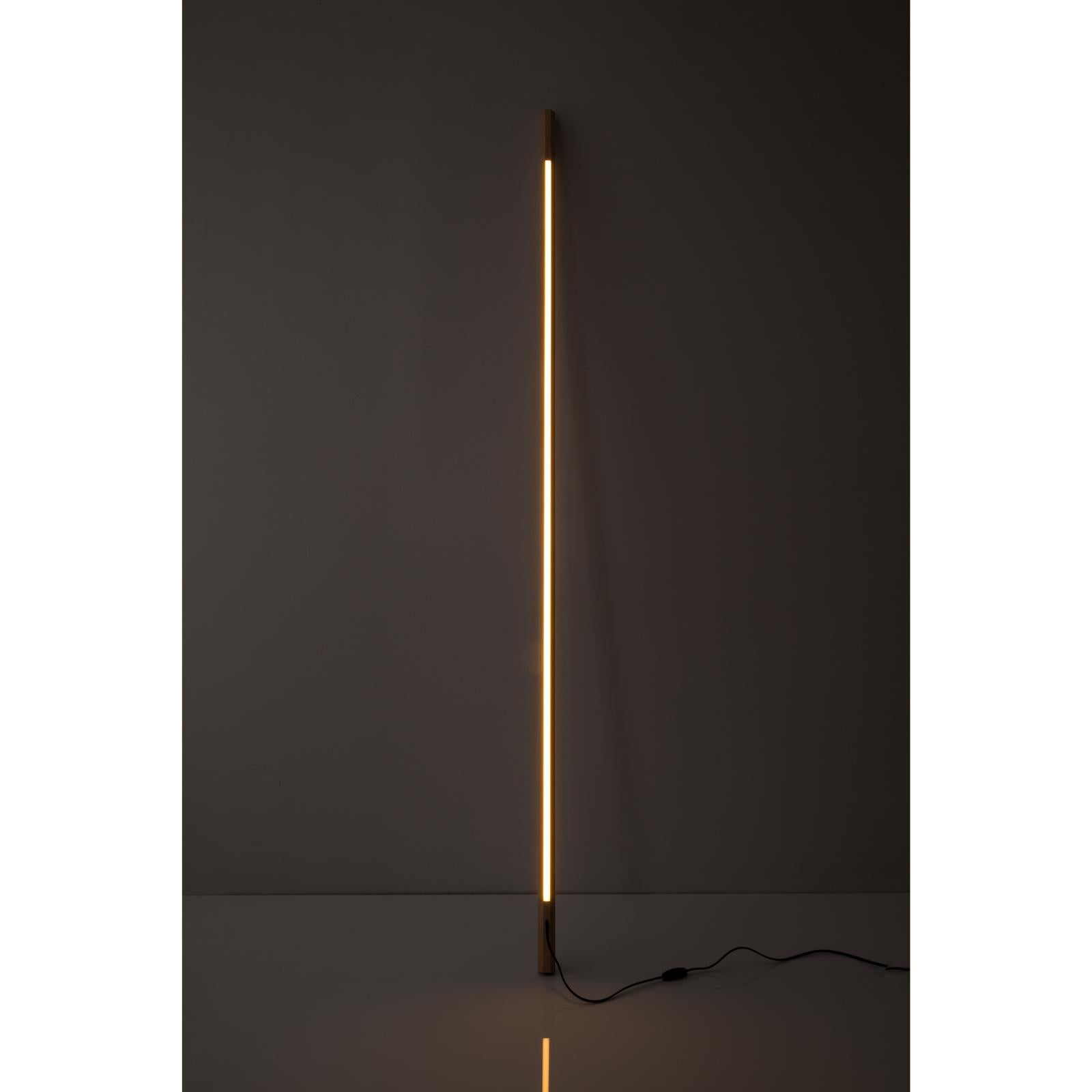 Fort Makers LED Maple Line Light is made in Brooklyn by Noah Spencer. This sculptural light juxtaposes hard lines with soft reflected light and emits an ambient aura. The lifespan of an LED strip is approximately 50,000 hours.

Materials: maple,