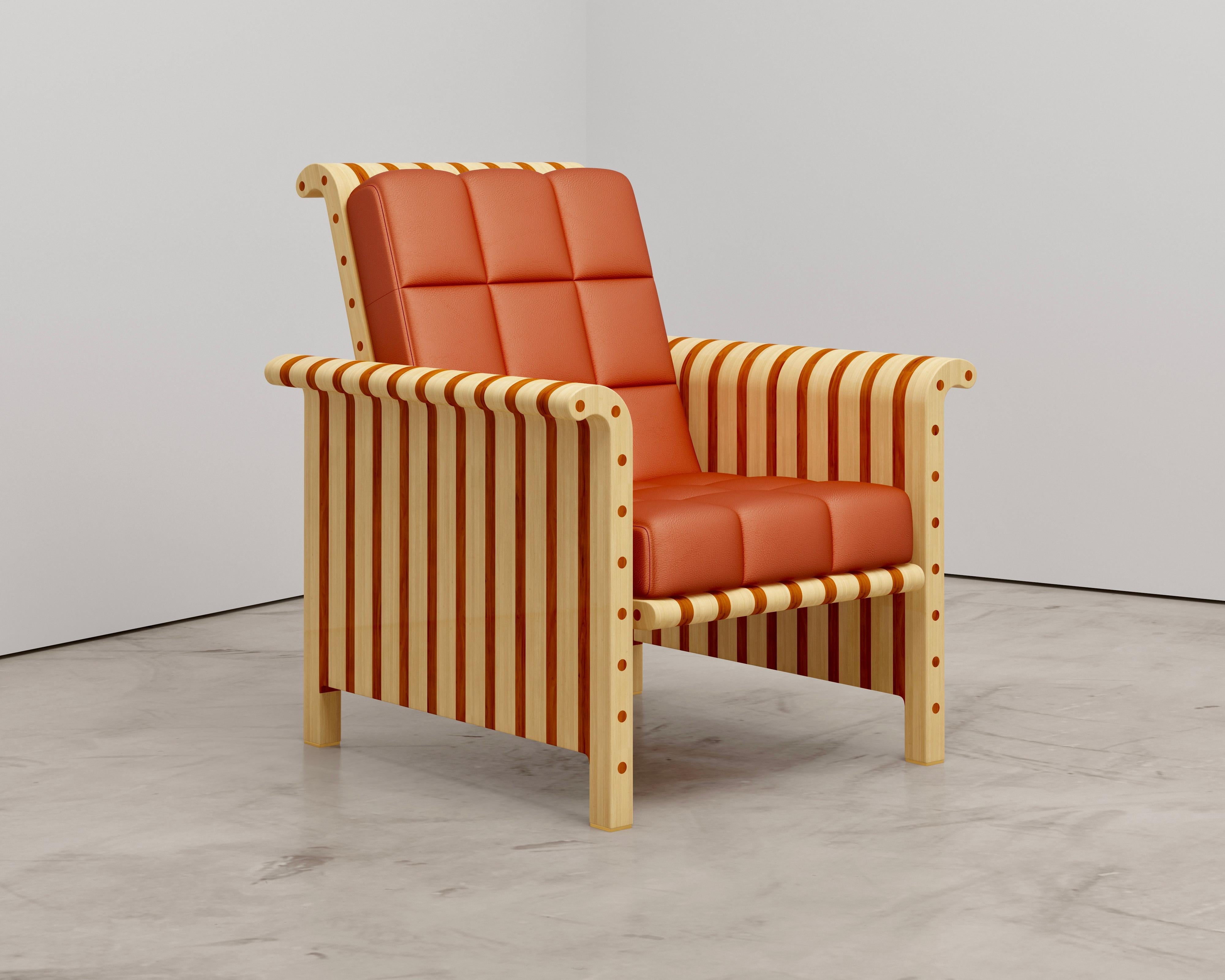 Dieser atemberaubende Loungesessel ist Teil der Striped Serie von Troy Smith Studio.

Dieser Loungesessel ist einzigartig, originell und wird zu 100 % von Hand aus massivem Ahornholz aus Nordamerika und Padauk aus Afrika gefertigt. Er verfügt über