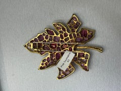 Maple Pink Tourmaline 70s Brooch, 18K Gold