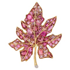 Maple Pink Tourmaline 70s Brooch, 18K Gold