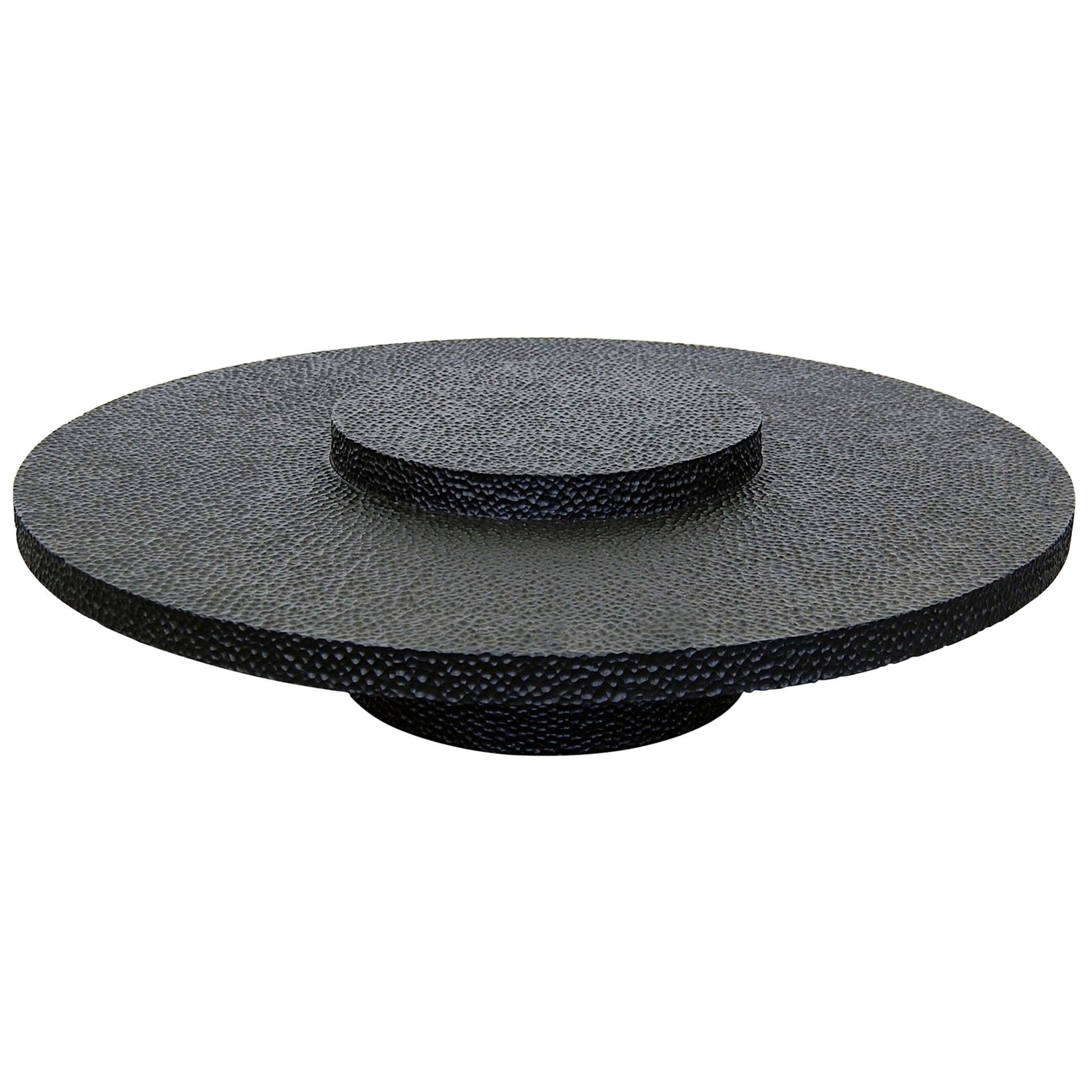 Table ronde en érable sculptée par John Eric Byers