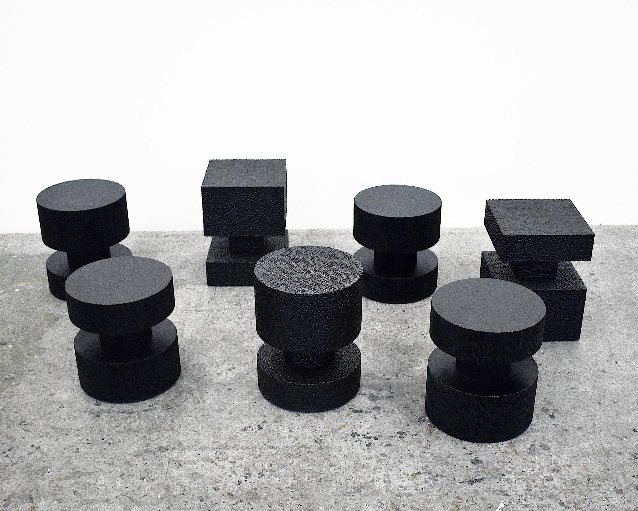 Moderne Table carrée en érable sculptée n° 2 par John Eric Byers en vente