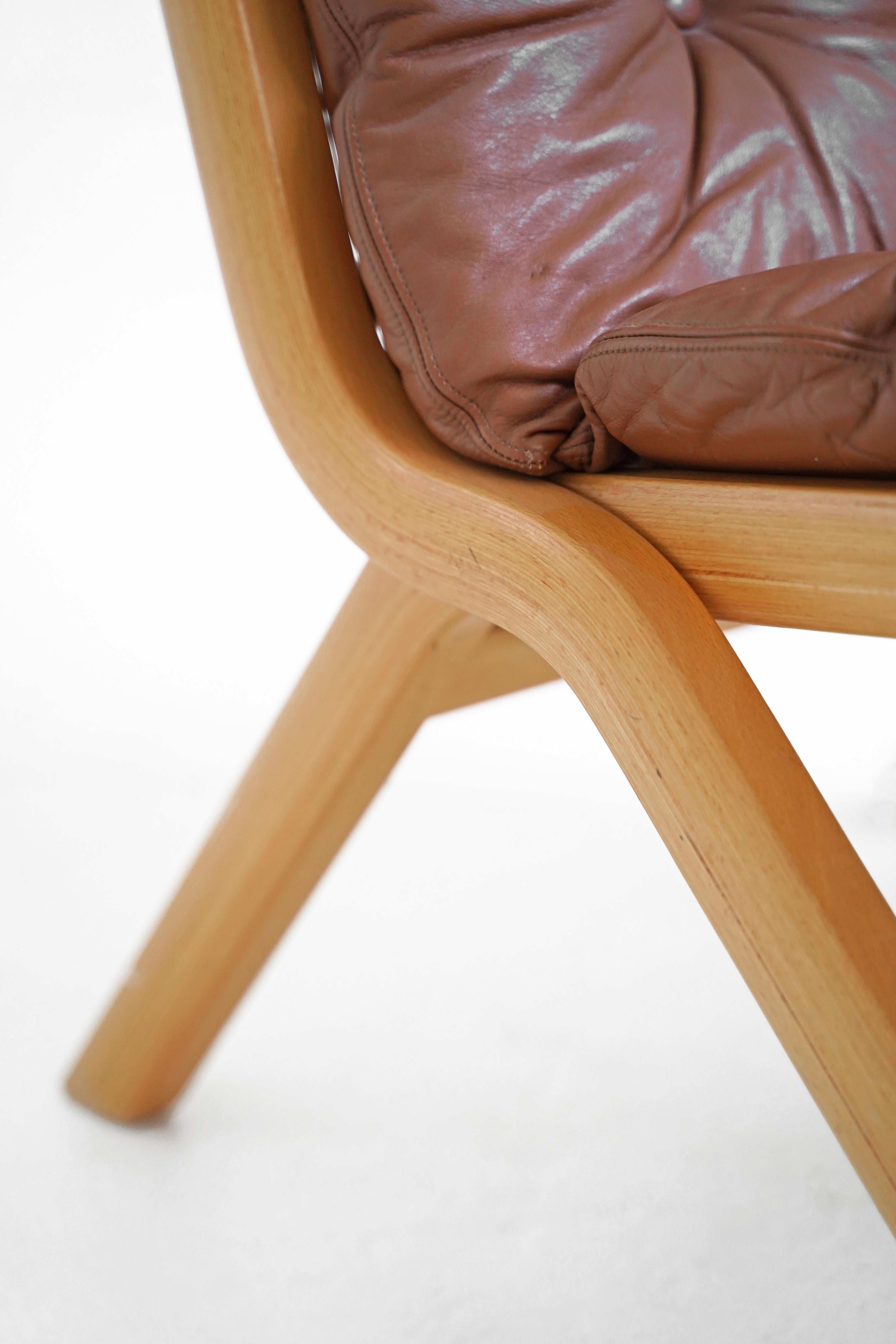 Ahorn Uno Klappstuhl von Ekornes im Zustand „Gut“ in TORONTO, CA