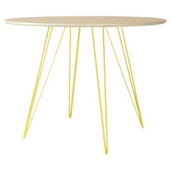 Table de salle à manger en érable Williams avec pieds en épingle à cheveux jaune et plateau circulaire
