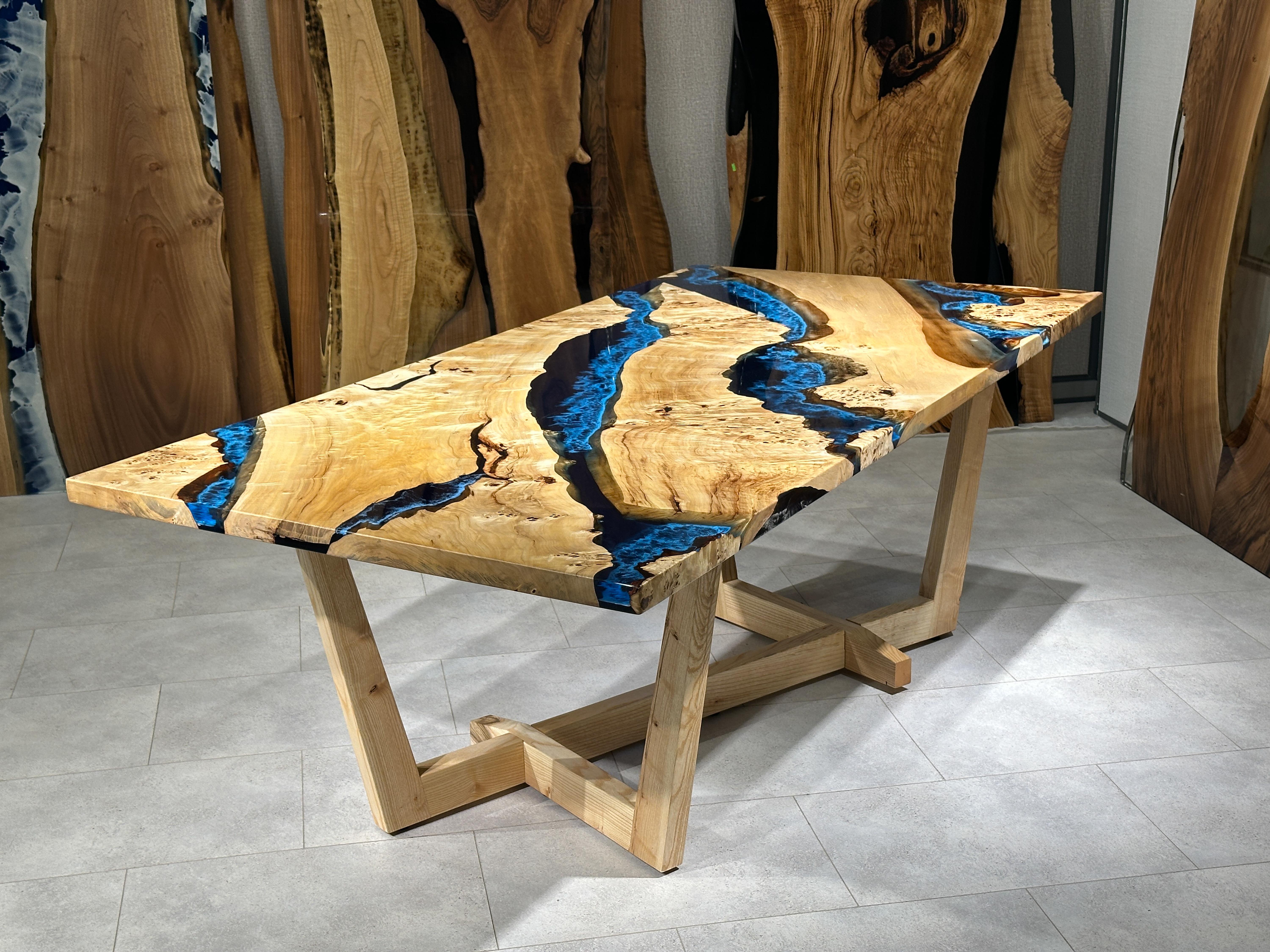 Contemporary Mappa Burl Deep Blue Epoxy Resin River Custom Dining Wood Table For Sale