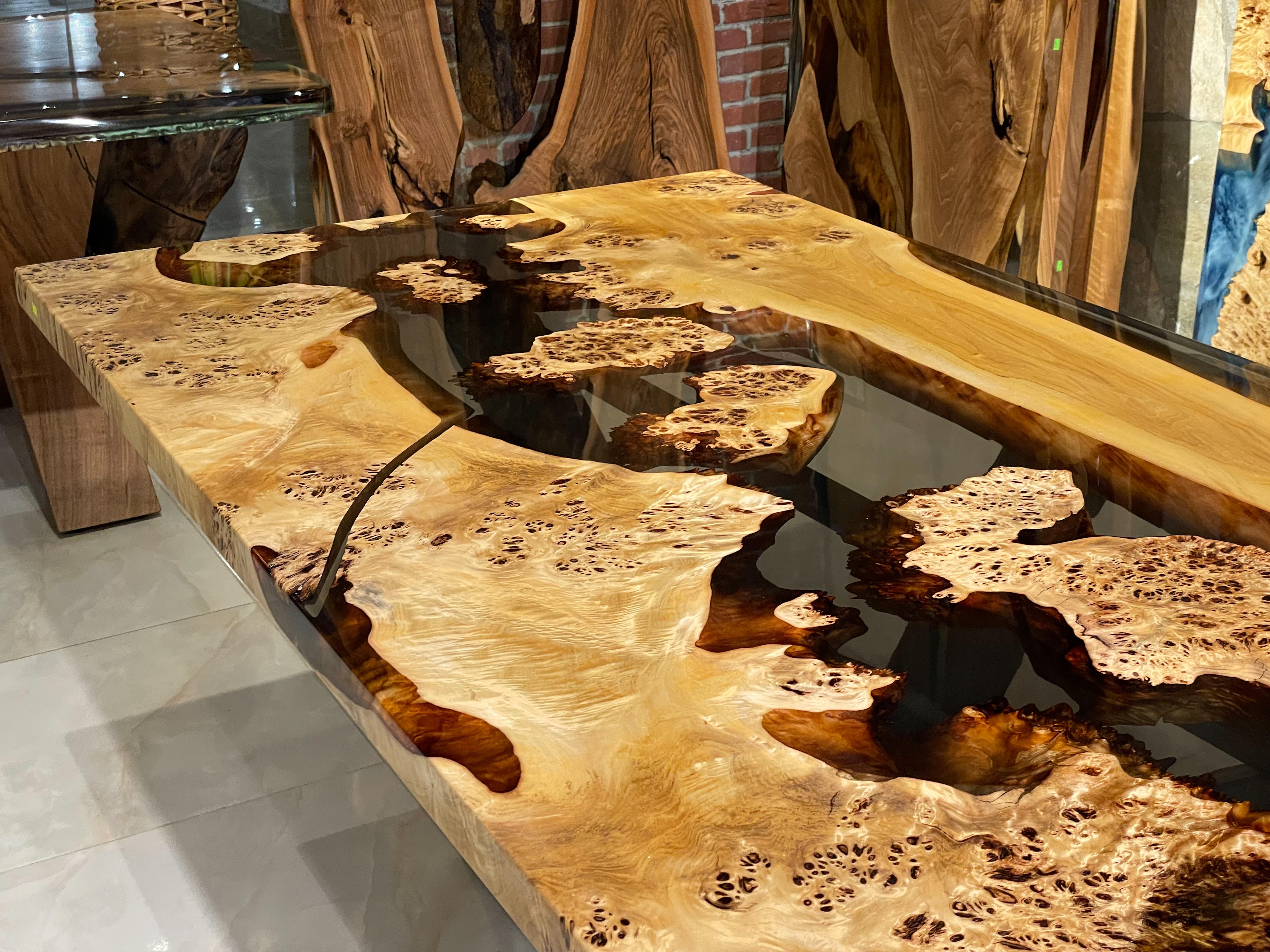 Tavolo Mappa Burl Wood - Mobili su misura - Tavolo da pranzo per cucina - Tavolo in resina in vendita 8
