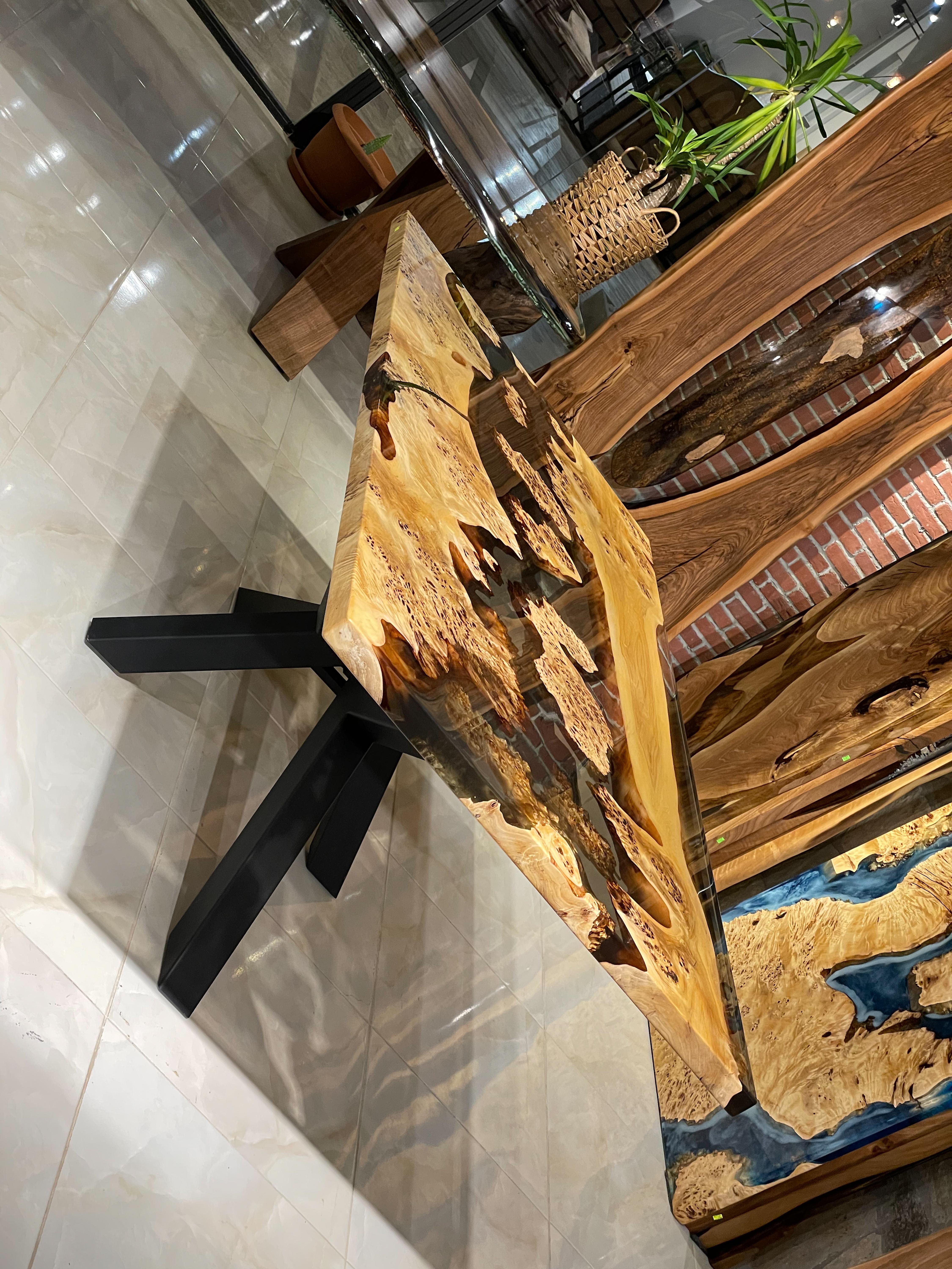 Spazzolato Tavolo Mappa Burl Wood - Mobili su misura - Tavolo da pranzo per cucina - Tavolo in resina in vendita