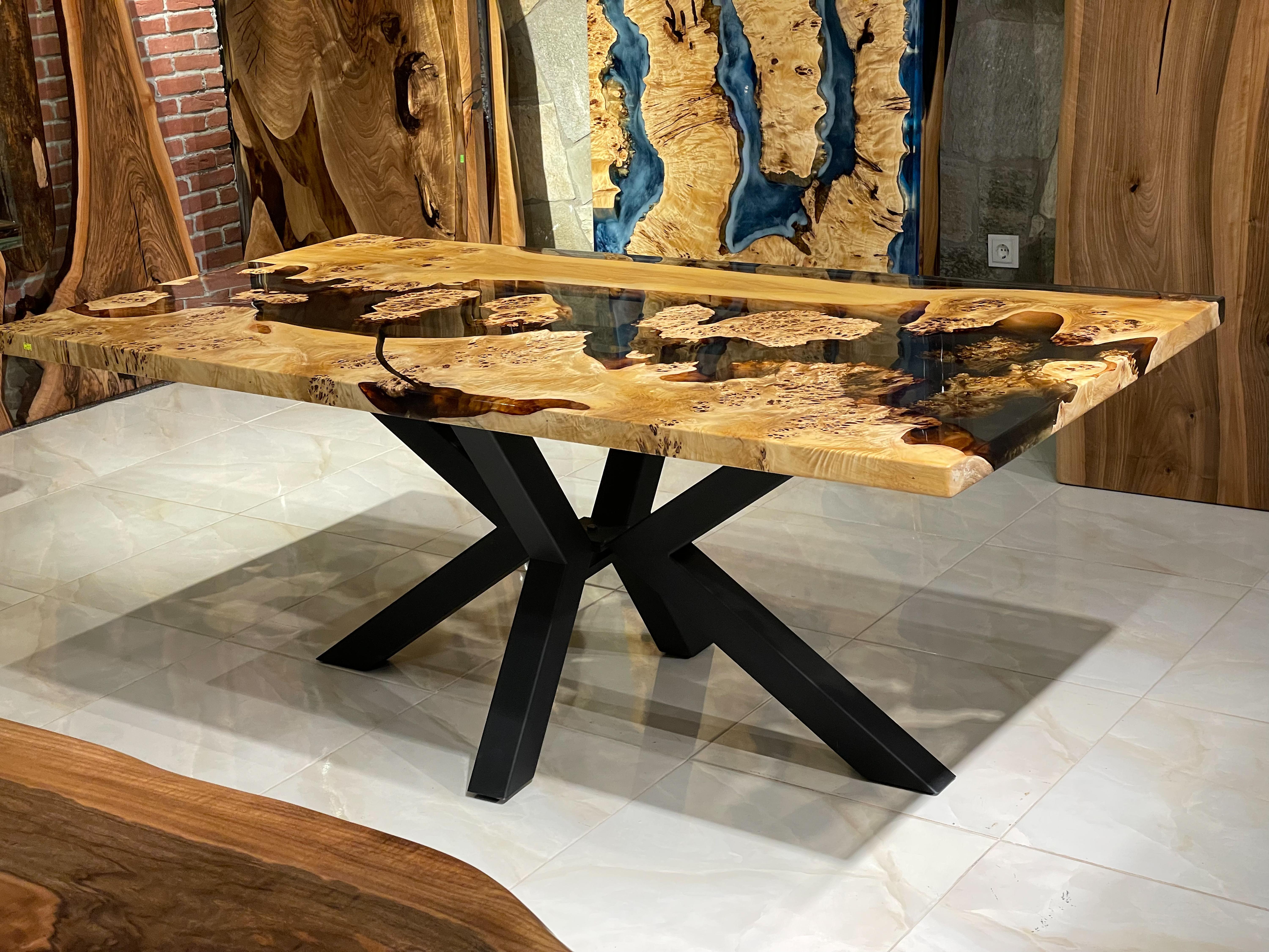 XXI secolo e contemporaneo Tavolo Mappa Burl Wood - Mobili su misura - Tavolo da pranzo per cucina - Tavolo in resina in vendita