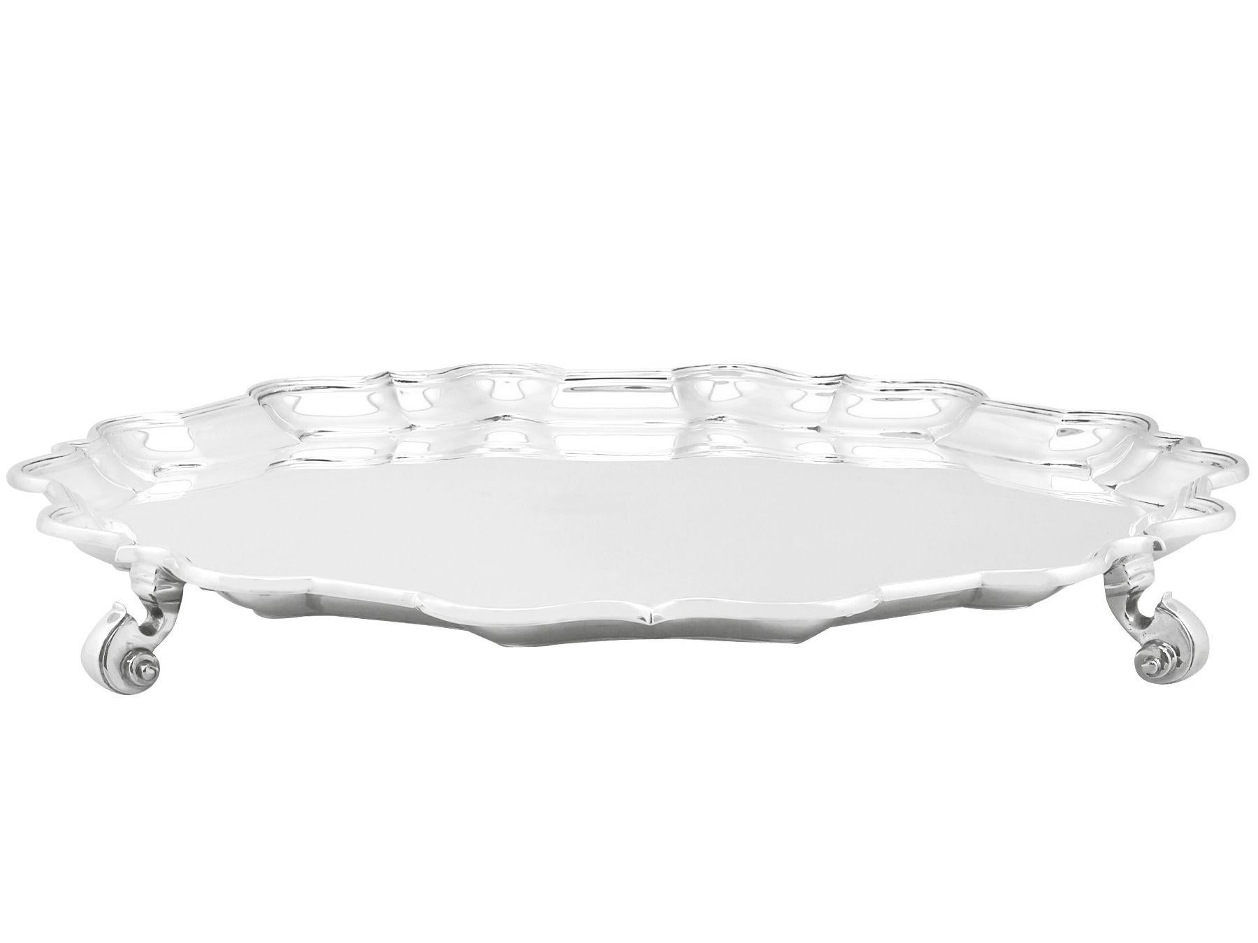 English Mappin and Webb 1920s Sterling Silver Salver For Sale