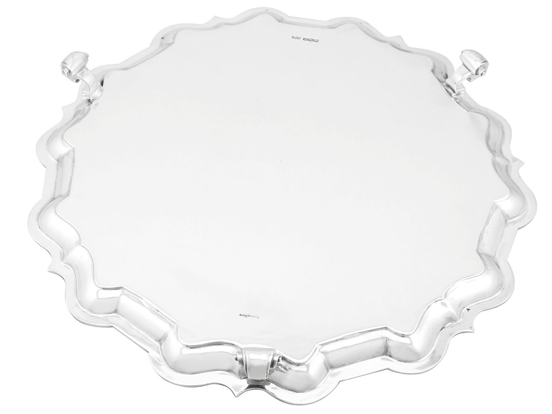 Mappin and Webb 1920s Sterling Silver Salver For Sale 2