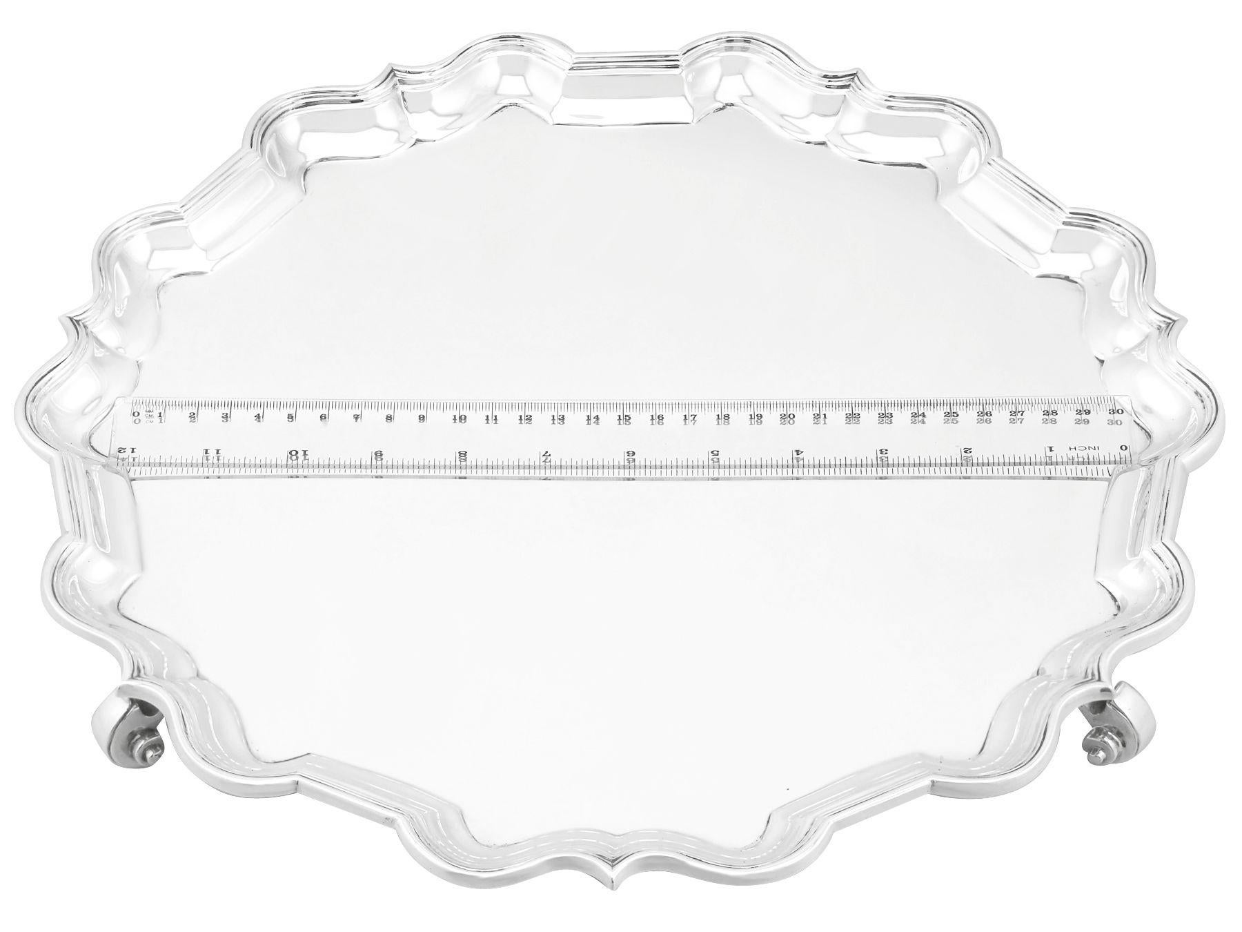 Mappin and Webb 1920s Sterling Silver Salver For Sale 3