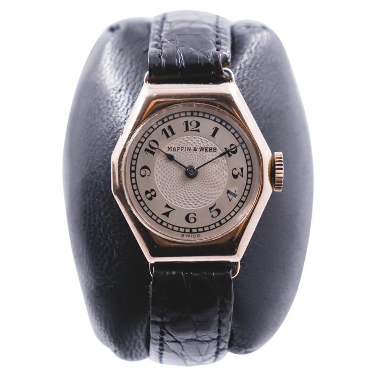 Mappin & Webb 9Ct. Solid Gold Watch with Breguet Engine Turned Dial 1922 en vente