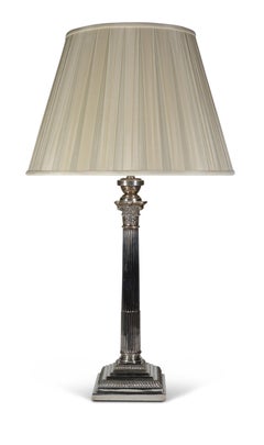 Englische antike versilberte Tischlampe aus Ahornholz von Mappin & Webb, frühes 20. Jahrhundert