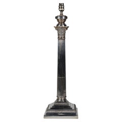 Mappin & Webb, lampada da tavolo antica inglese placcata in argento, inizio XX secolo