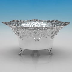 Mappin & Webb art deco sterling silver dish made in Sheffield in 1942