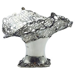 Cesta nupcial Art Nouveau de plata inglesa Mappin & Webb