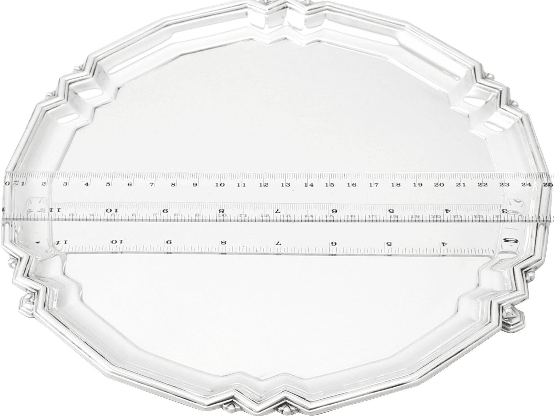 Mappin & Webb Ltd - Plateau Salver Art Déco en argent sterling ancien en vente 2