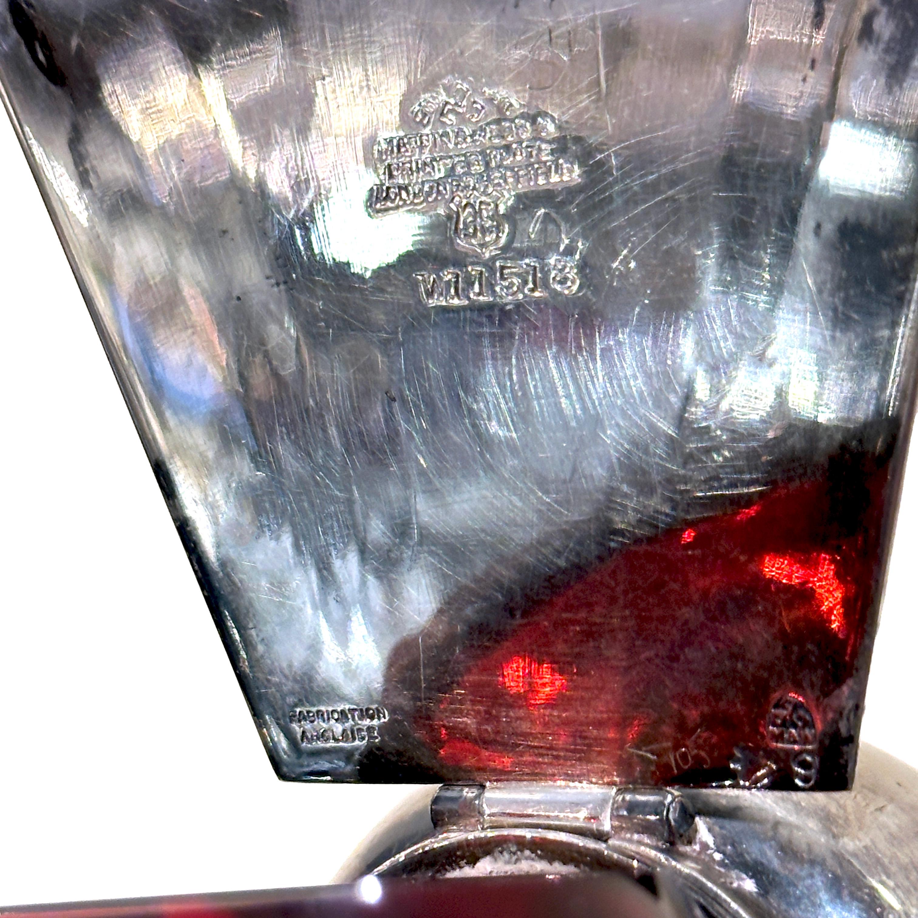 Mappin & Webb red Honey bee honey pot, circa 1910 For Sale 8