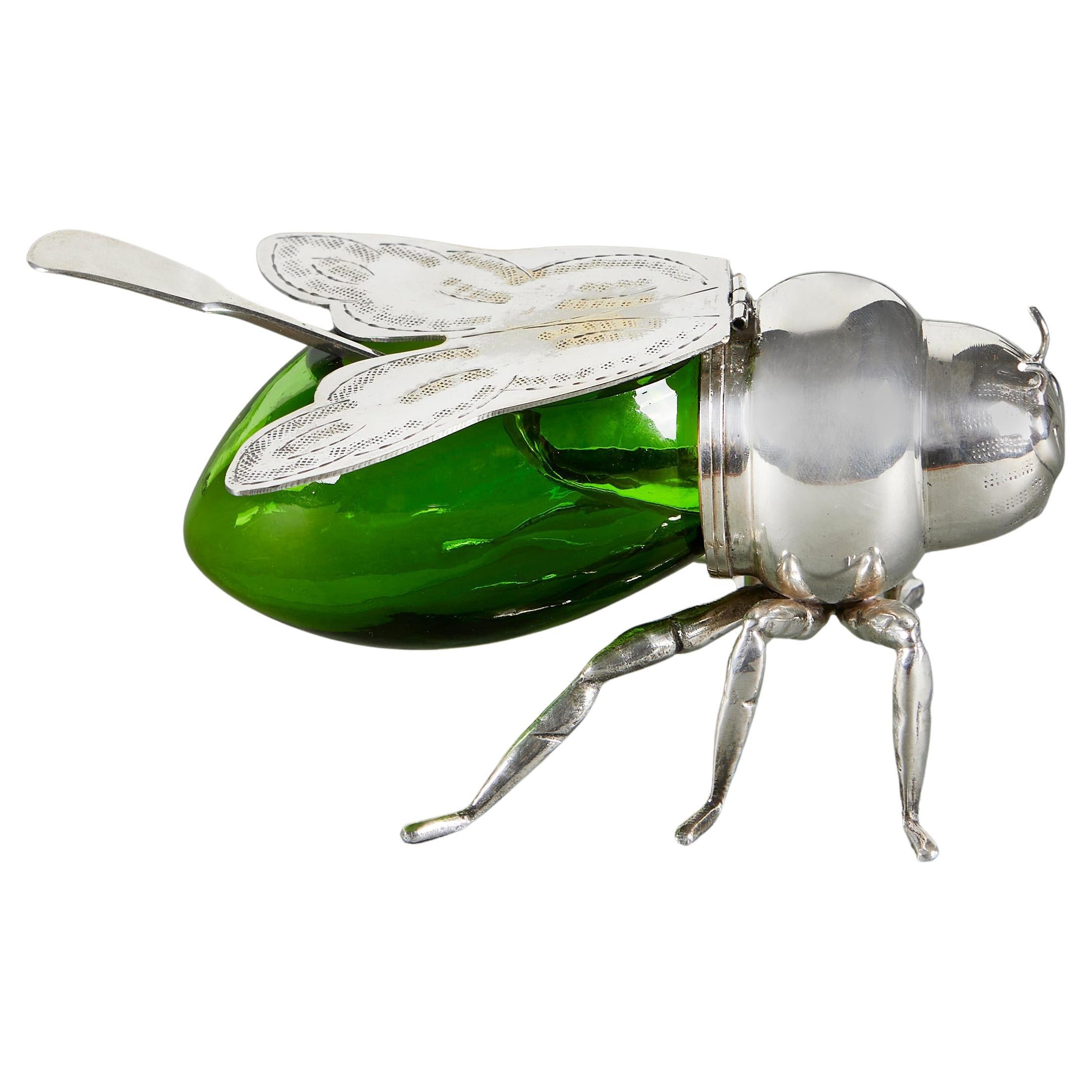 Inglese Mappin & Webb Silver Honey Bee in vendita