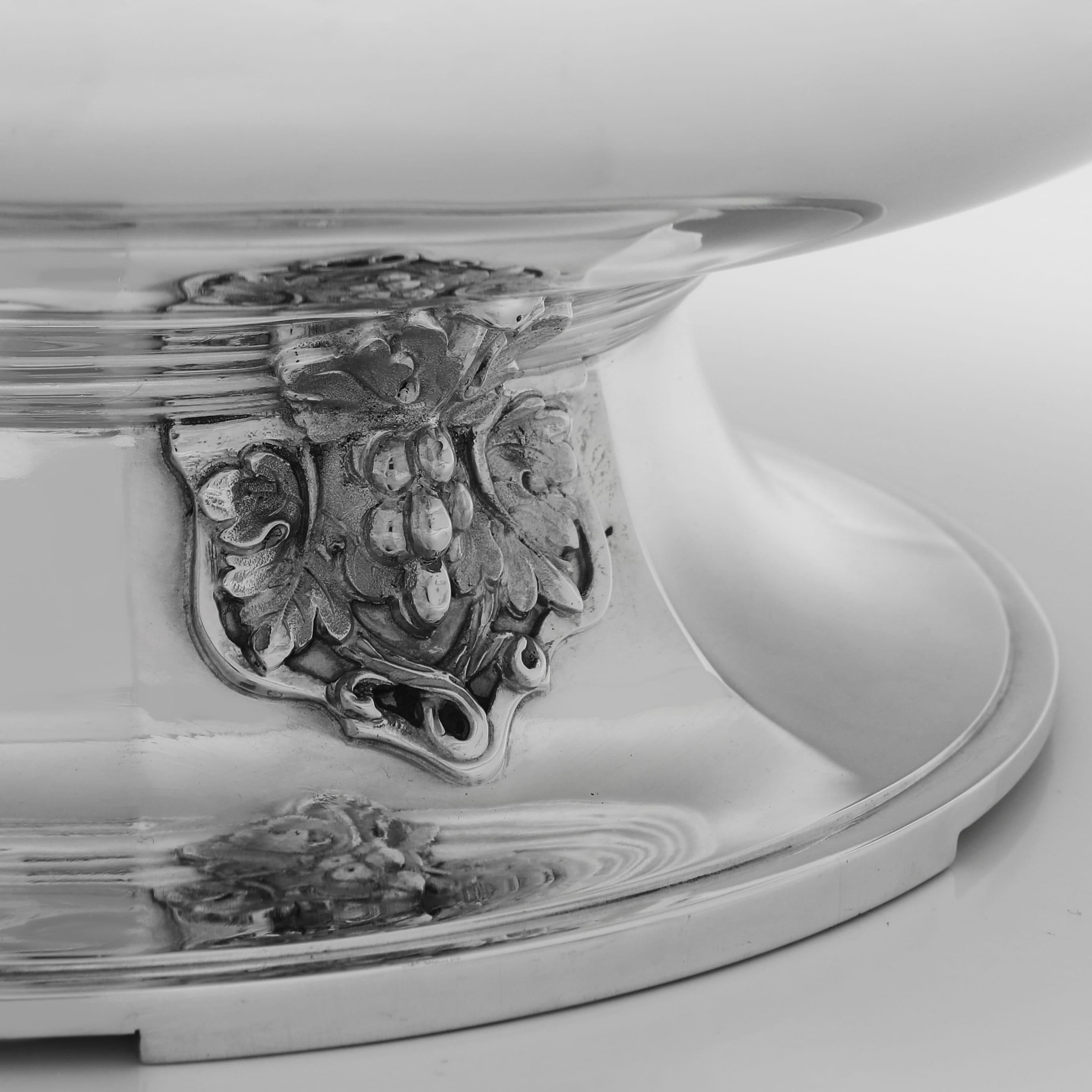 Mappin & Webb, ciotola da centro in argento sterling o fruttiera del 1940 In condizioni buone in vendita a London, London