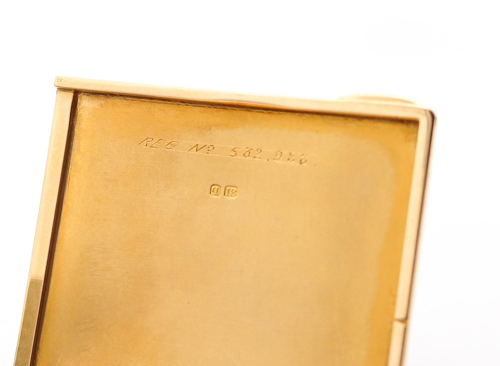 Mapping & Webb 1911 London Enamel Guilloche Vesta Cigar cutter Case In 18Kt Gold 2