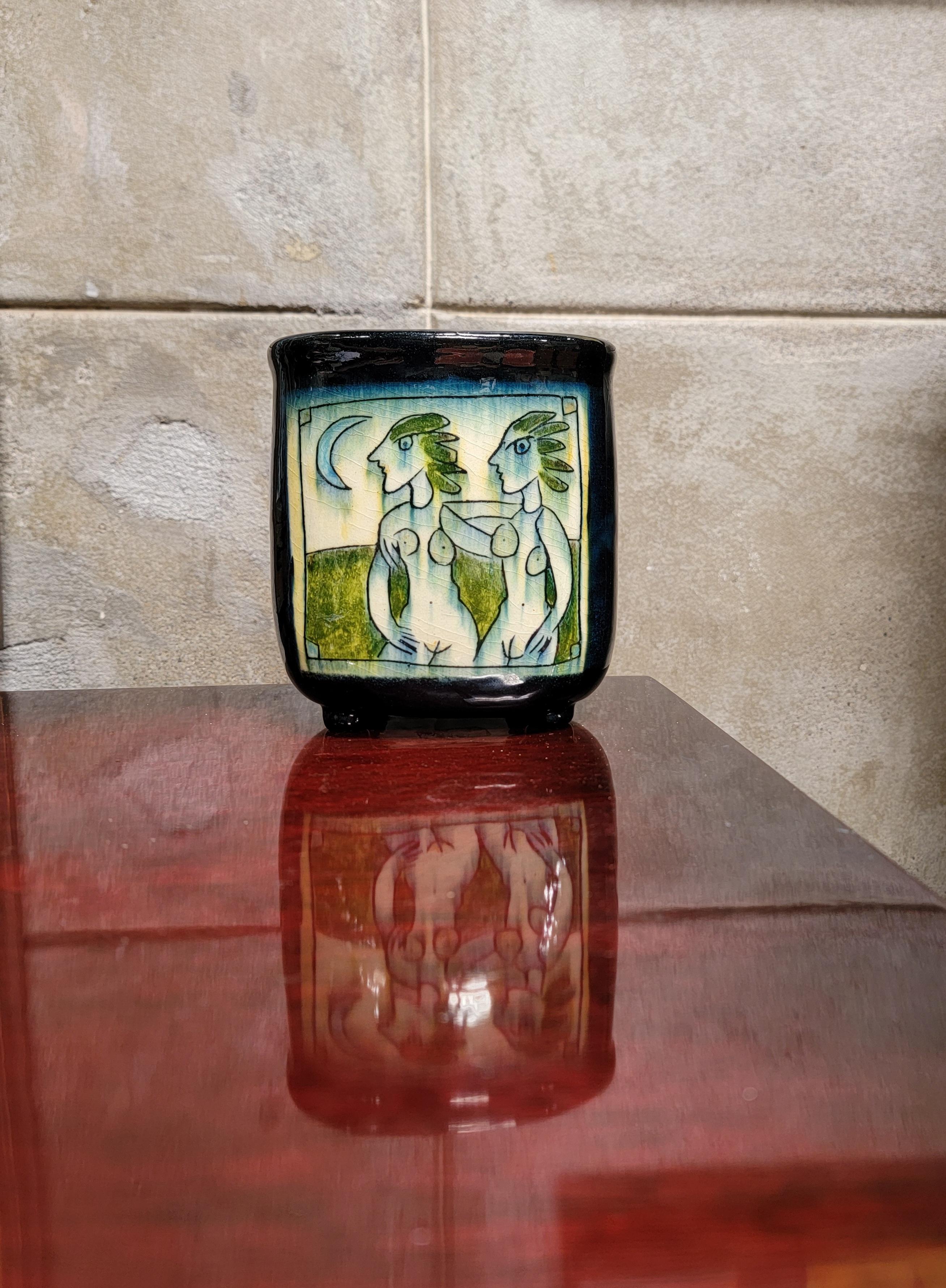 Vase Mara en grès travaillé à la main Nudes en vente 3