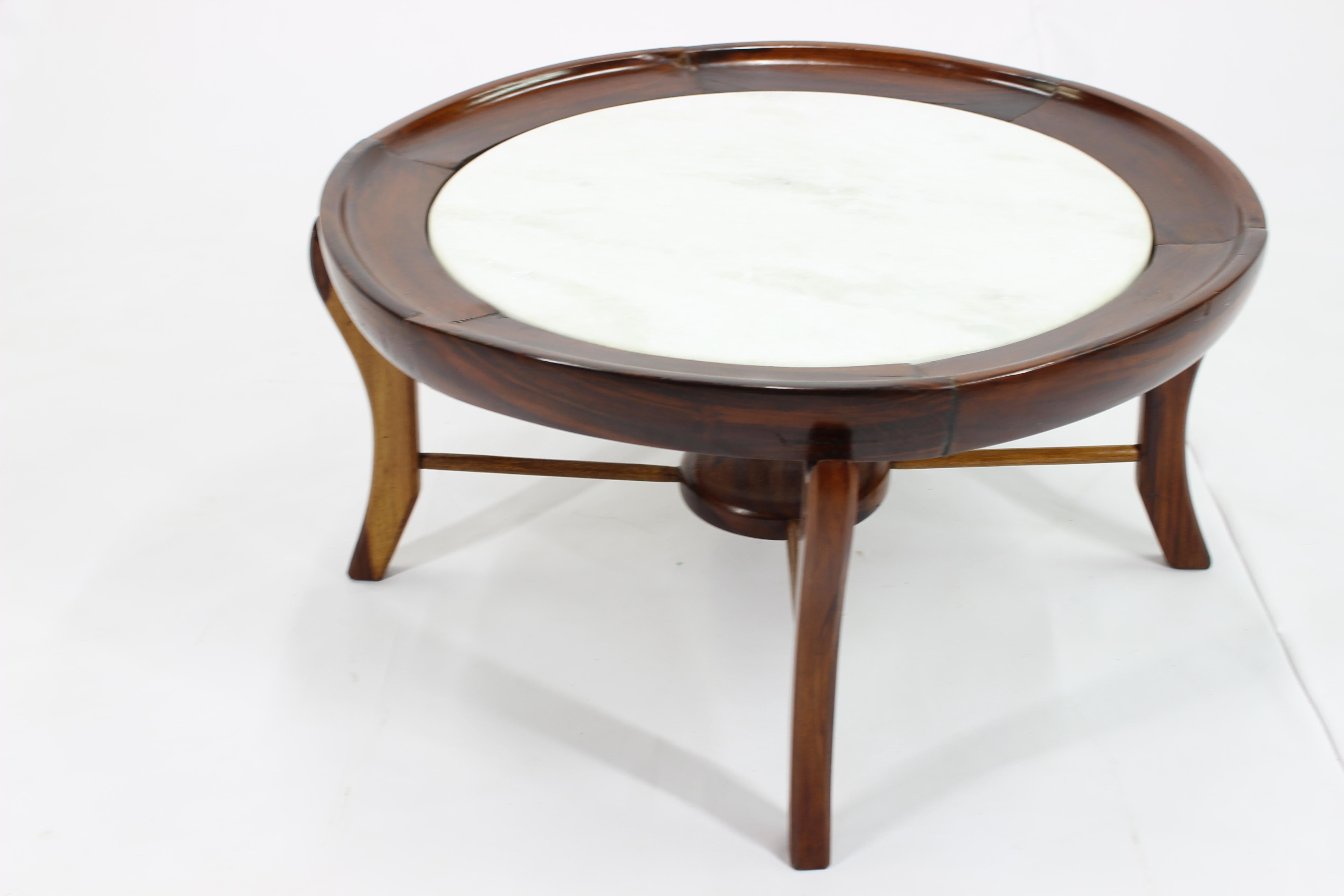 Mid-Century Modern Table basse marocaine attribuée à Giuseppe Scapinelli en vente