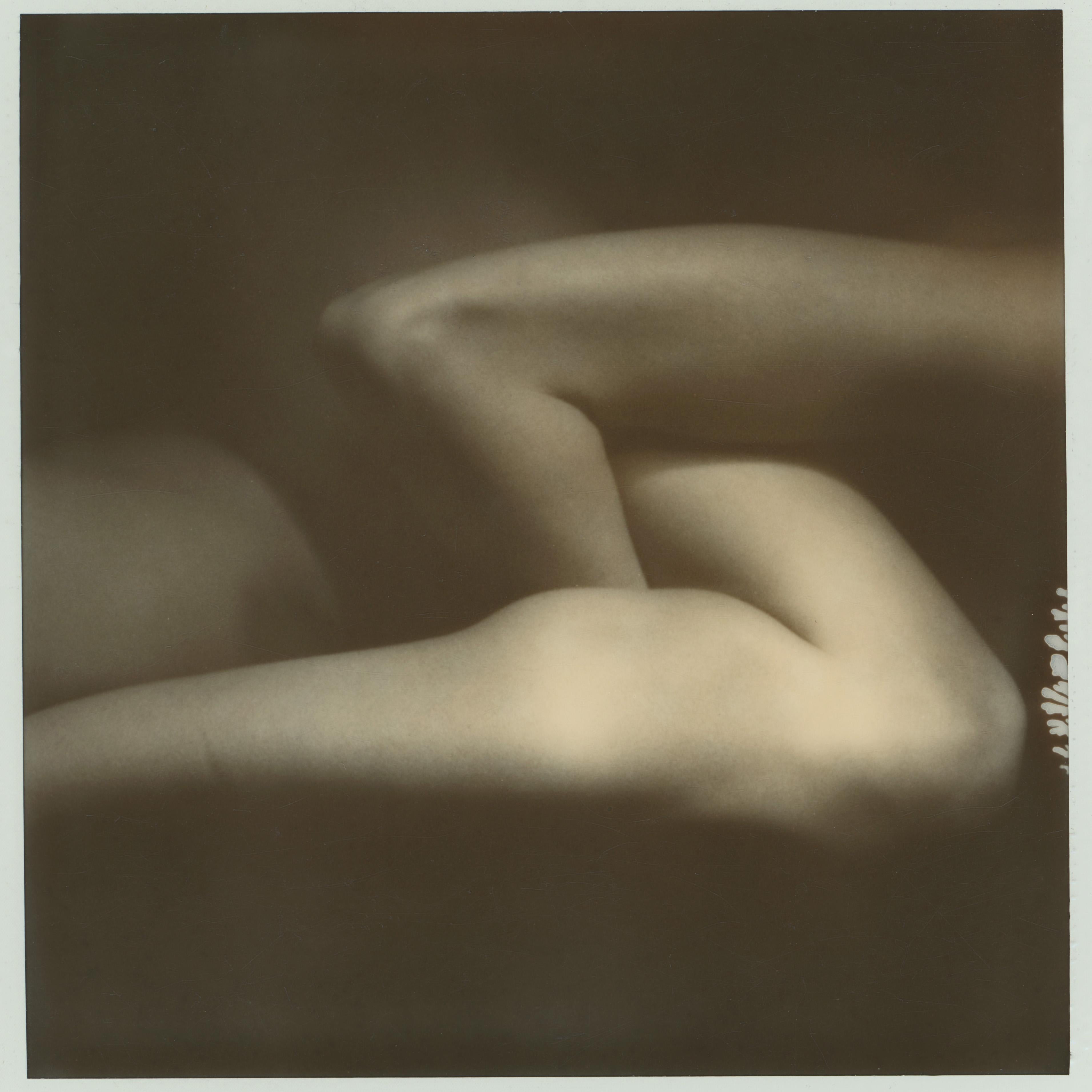 Maral Fard Black and White Photograph - Personal Stories 08
