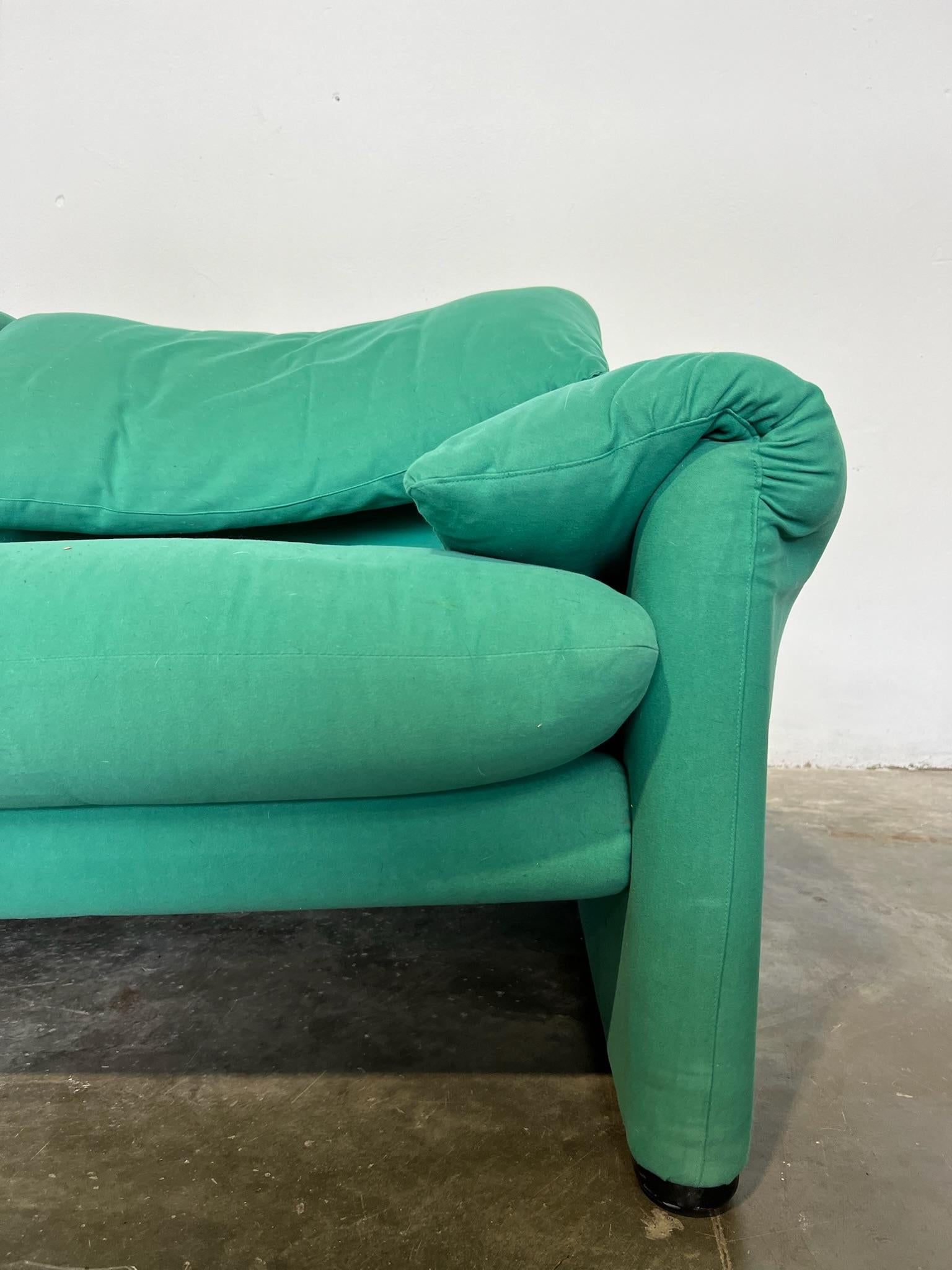 Mid-Century moderno Divano Maralunga a 2 posti Vico Magistretti Cassina
