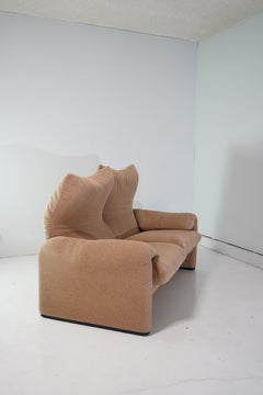 Maralunga 2 - seater, Vico Magistretti for Cassina