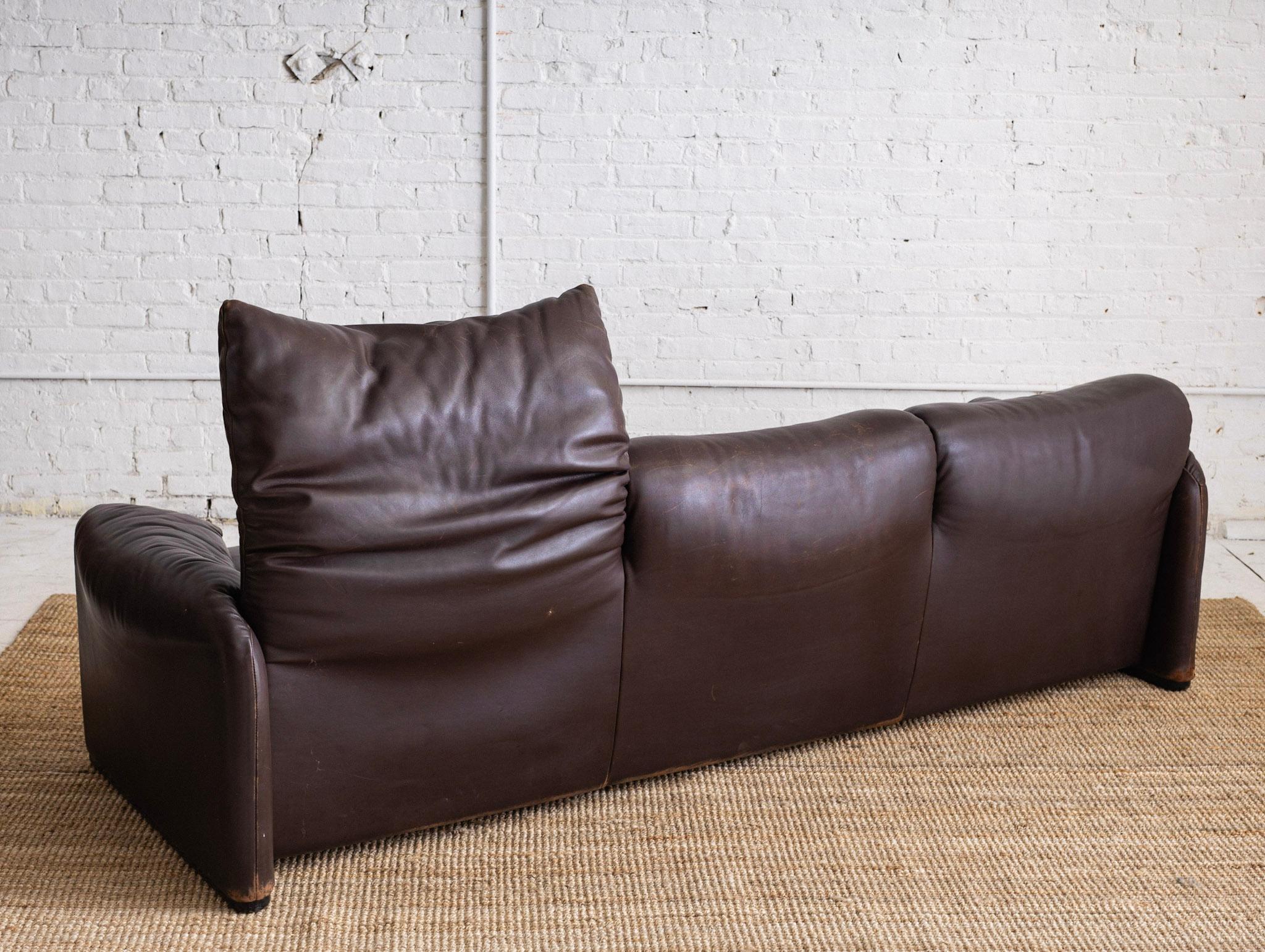 Maralunga 3 Seat Sofa by Vico Magistretti for Cassina in Chocolate Brown Leather 6