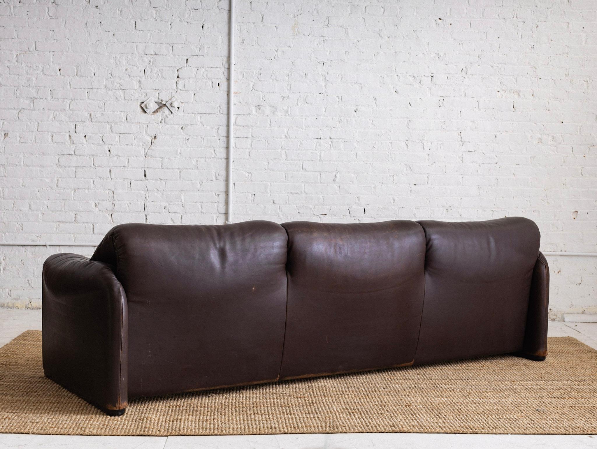 Maralunga 3 Seat Sofa by Vico Magistretti for Cassina in Chocolate Brown Leather 7