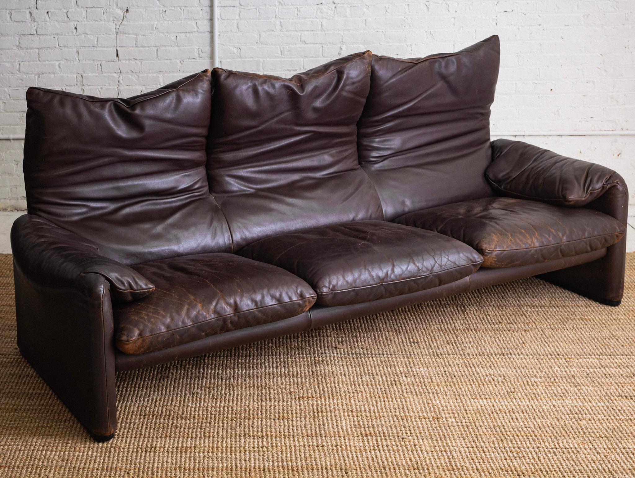 Italian Maralunga 3 Seat Sofa by Vico Magistretti for Cassina in Chocolate Brown Leather