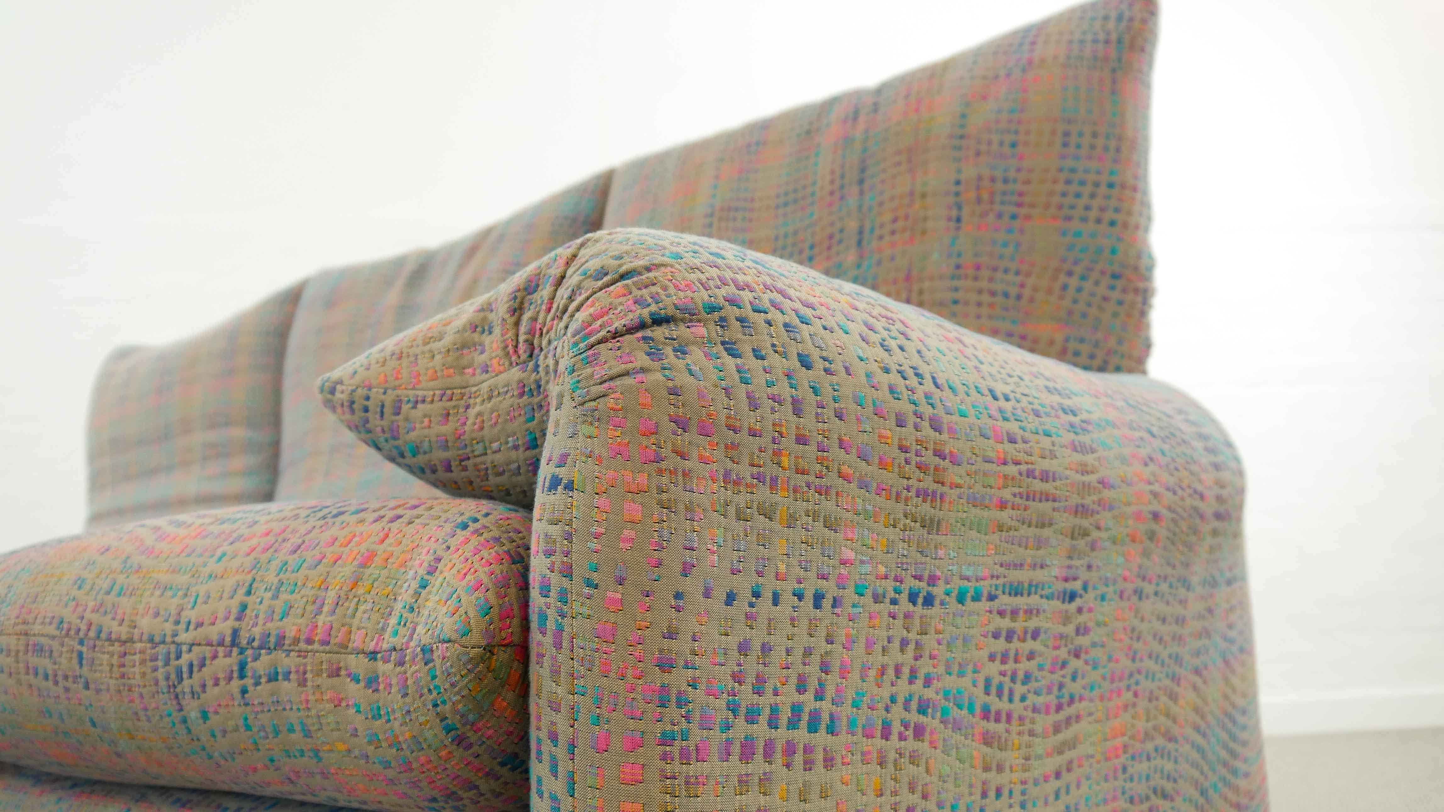 Maralunga 3-Seat Sofa by Vico Magistretti for Cassina in Grey-Multicolore Fabric 14