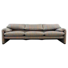 Maralunga 3-Seat Sofa by Vico Magistretti for Cassina in Grey-Multicolore Fabric