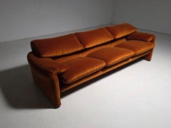 Maralunga 3-seater in burnt orange velvet by Vico Magistretti for Cassina, 1970s