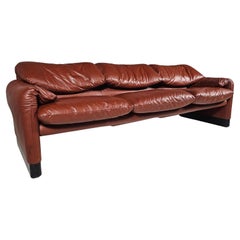Maralunga 3-seater in original leather by Vico Magistretti for Cassina, 1970s