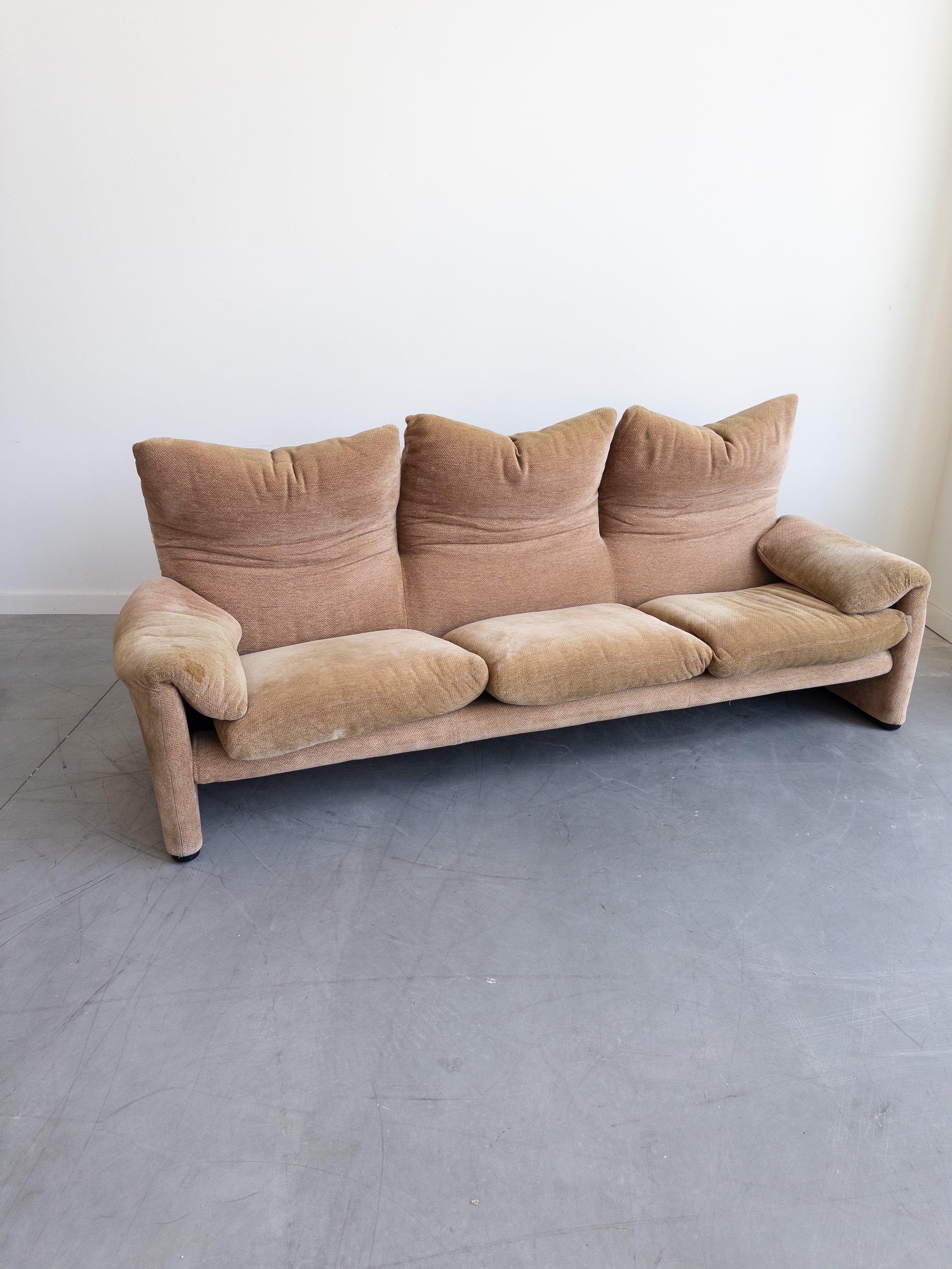 maralunga sofa
